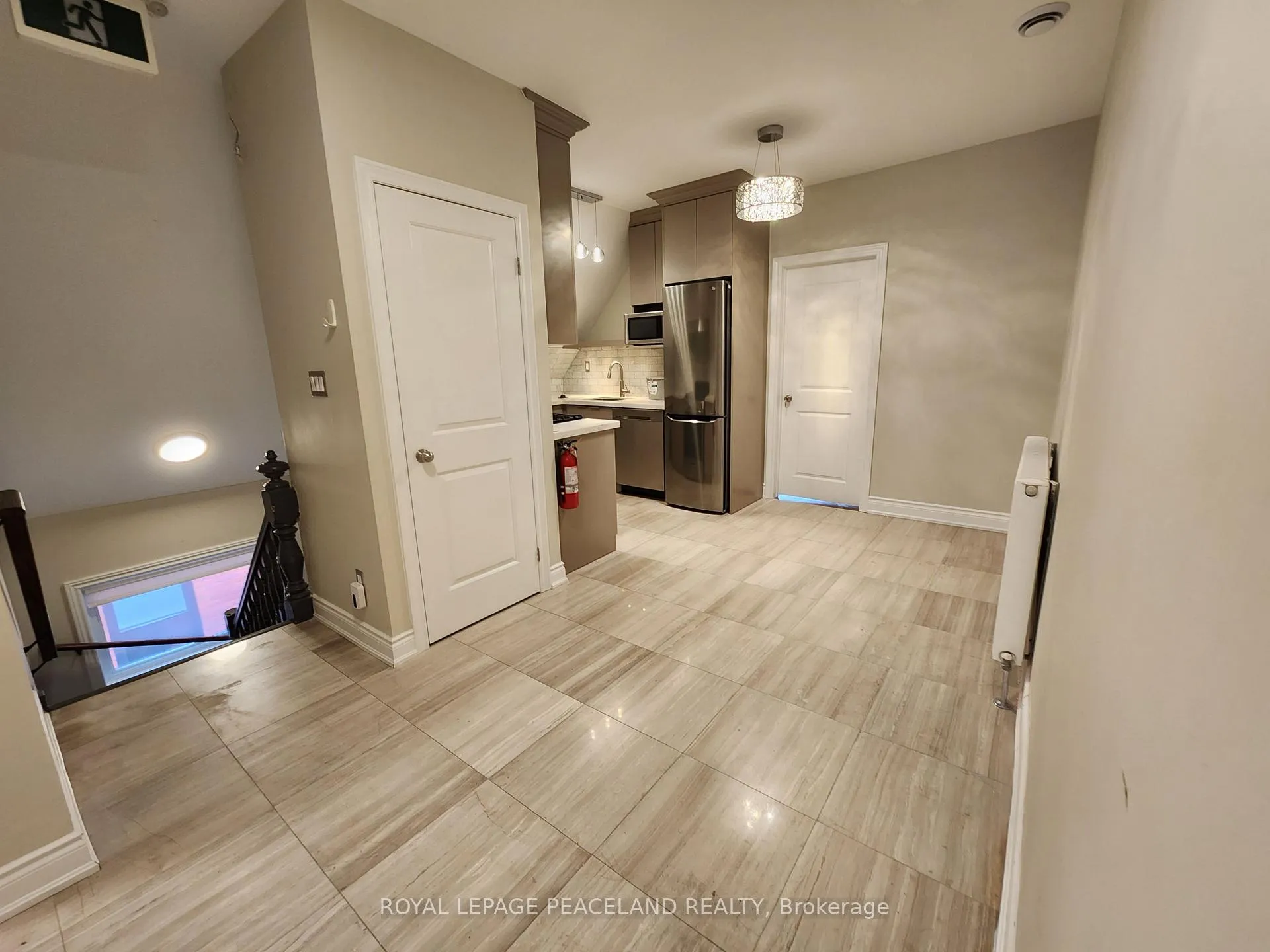Photo 13 of Unit 3rd Flr, 101 Bedford Road, Toronto, The Annex — HOMEH
