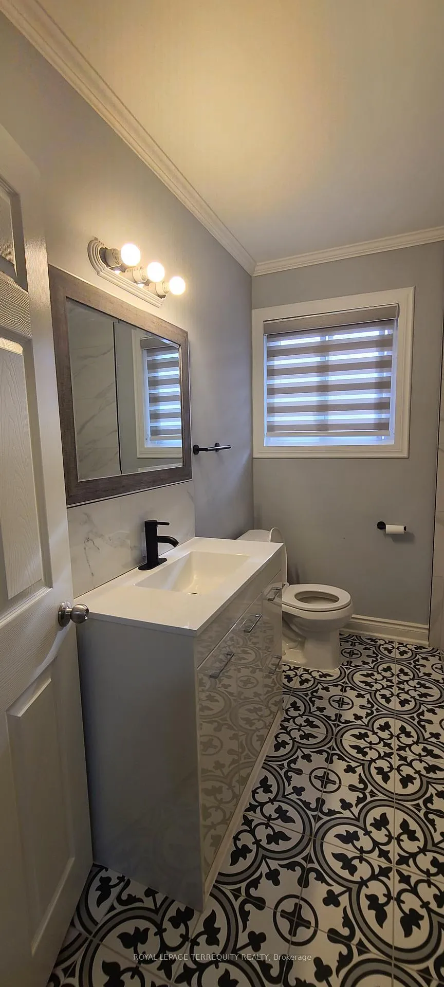 Photo 16 of Unit Main Floor, 6950 Richmond Crescent, Niagara Falls, Arad/Fallsview — HOMEH