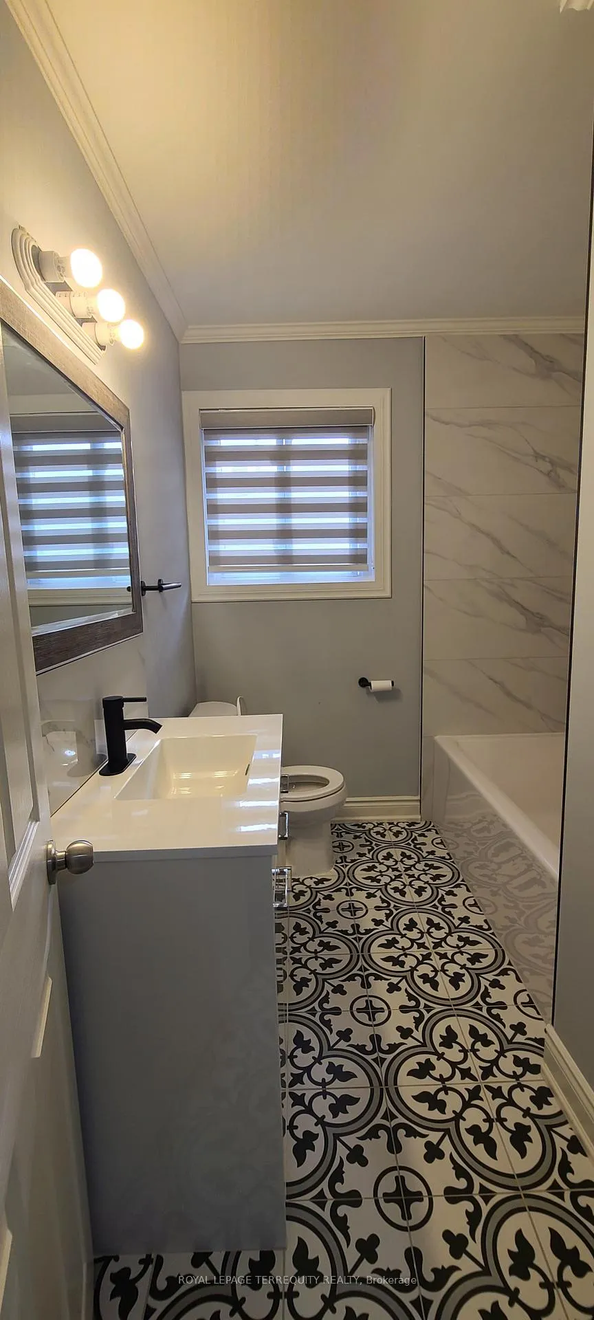 Photo 17 of Unit Main Floor, 6950 Richmond Crescent, Niagara Falls, Arad/Fallsview — HOMEH