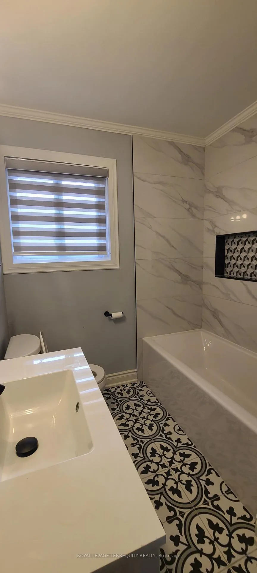 Photo 19 of Unit Main Floor, 6950 Richmond Crescent, Niagara Falls, Arad/Fallsview — HOMEH