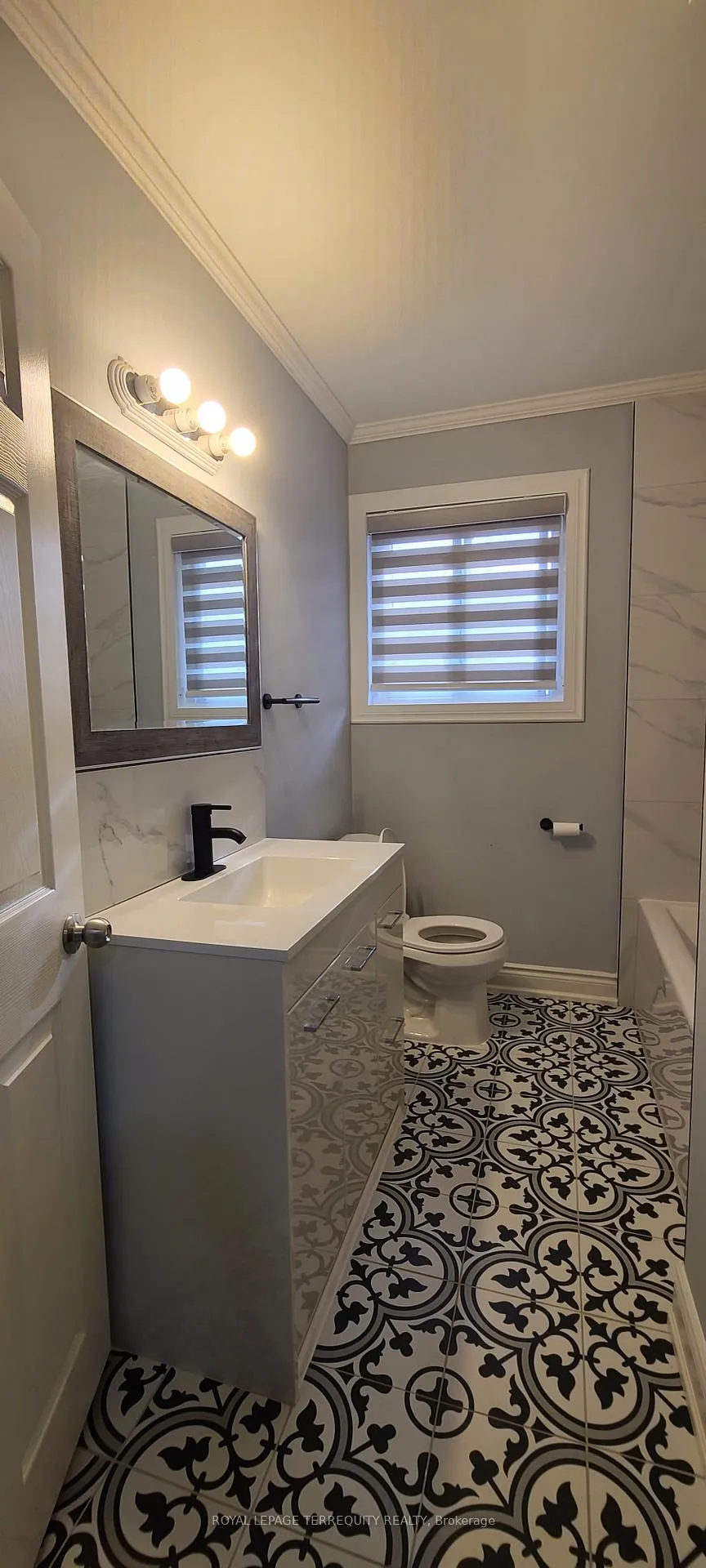 Photo 20 of Unit Main Floor, 6950 Richmond Crescent, Niagara Falls, Arad/Fallsview — HOMEH