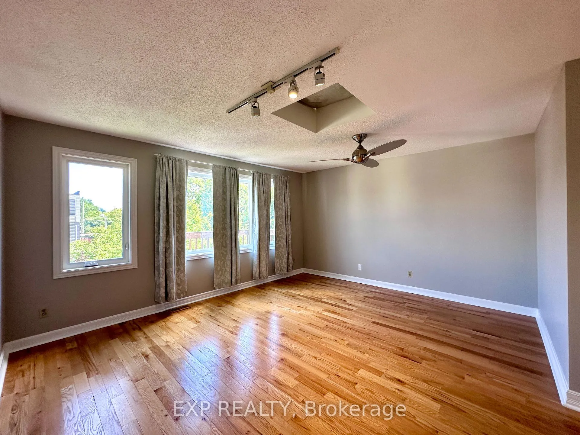 Photo 22 of 195 Henderson Avenue, Ottawa, Sandy Hill — HOMEH