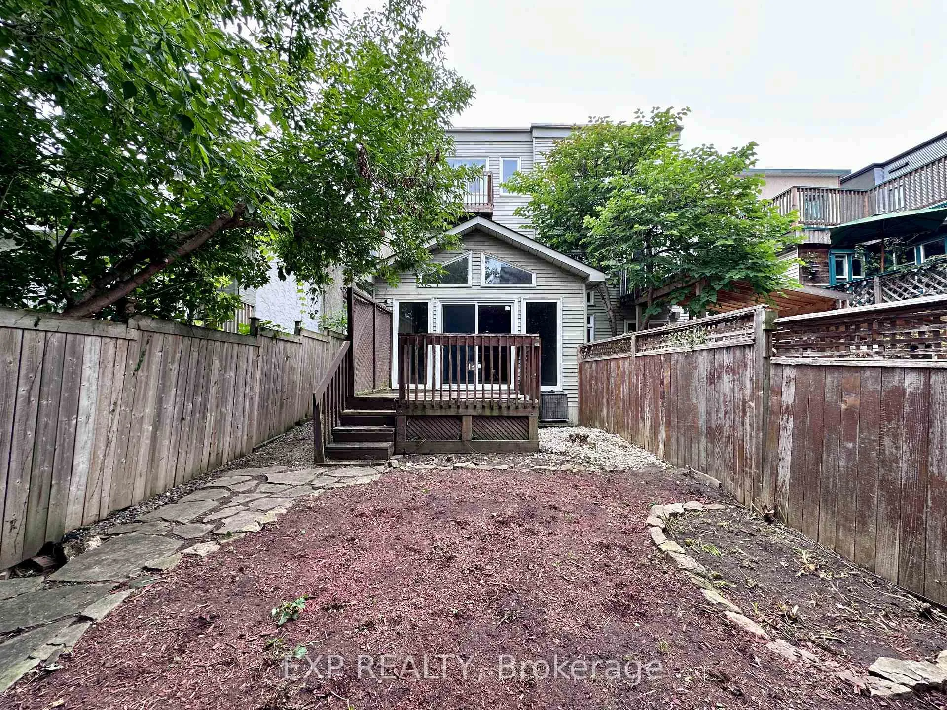 Photo 30 of 195 Henderson Avenue, Ottawa, Sandy Hill — HOMEH