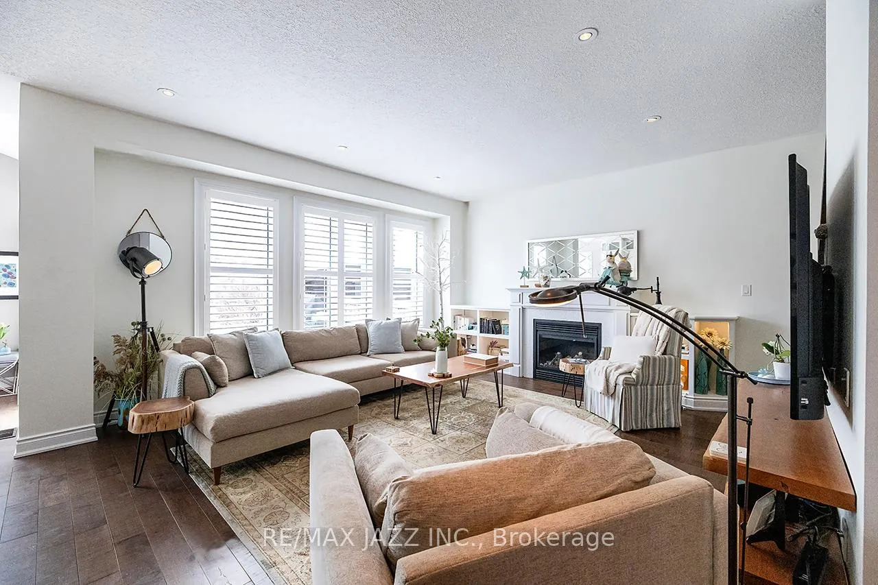 Photo 8 of 1 Elmer Adams Drive, Clarington, Courtice — HOMEH