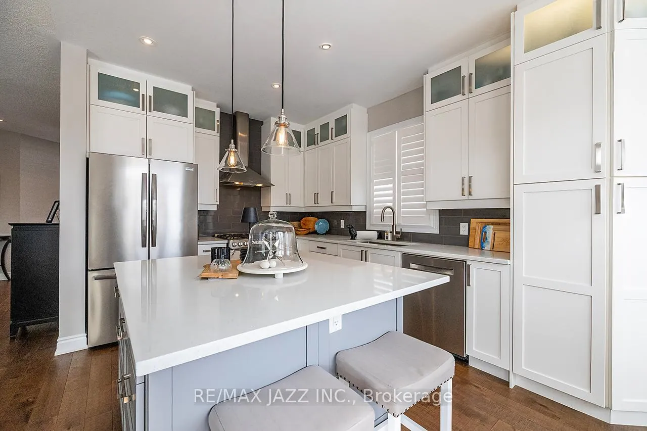 Photo 14 of 1 Elmer Adams Drive, Clarington, Courtice — HOMEH