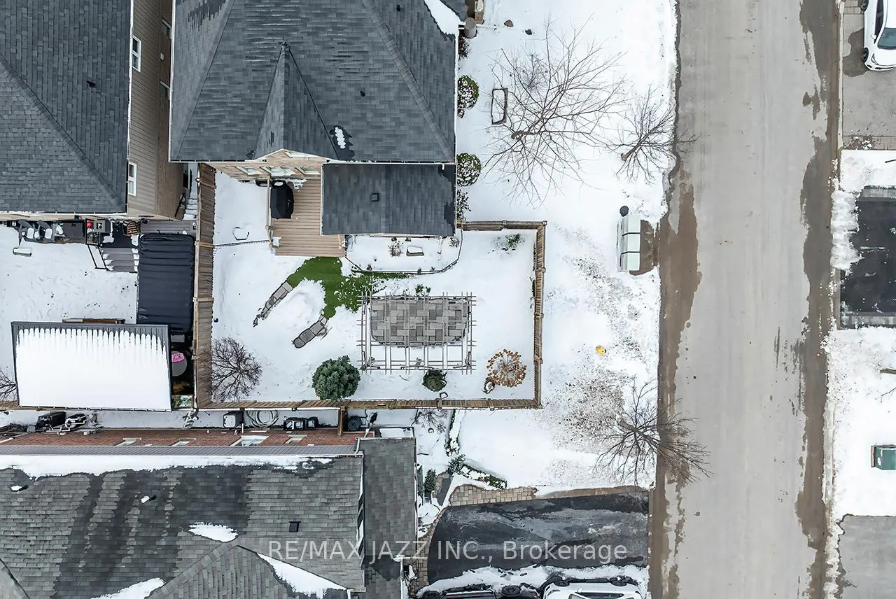 Photo 39 of 1 Elmer Adams Drive, Clarington, Courtice — HOMEH