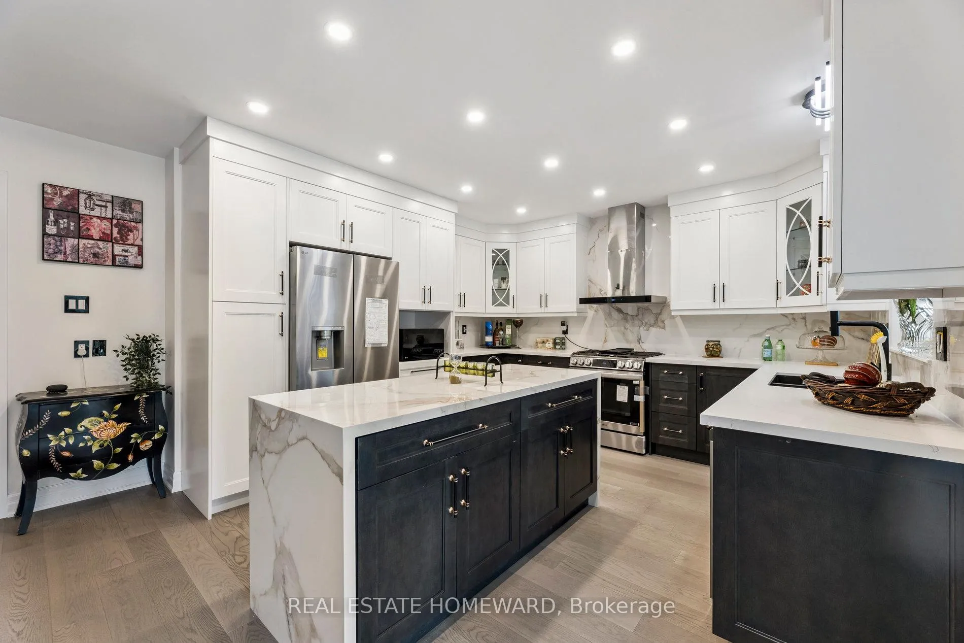 Photo 12 of 1566 Oakburn Street, Pickering, Highbush — HOMEH
