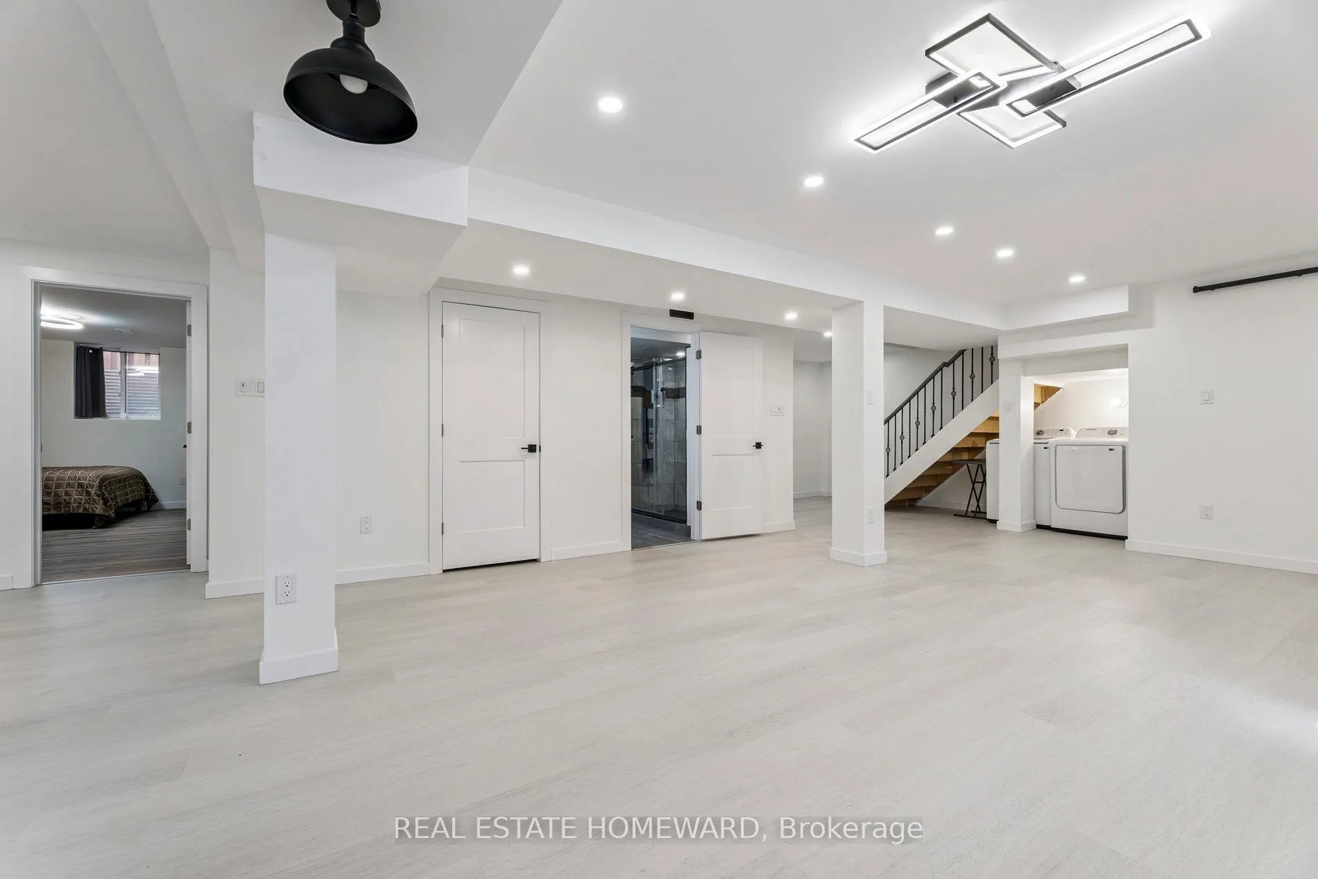 Photo 34 of 1566 Oakburn Street, Pickering, Highbush — HOMEH