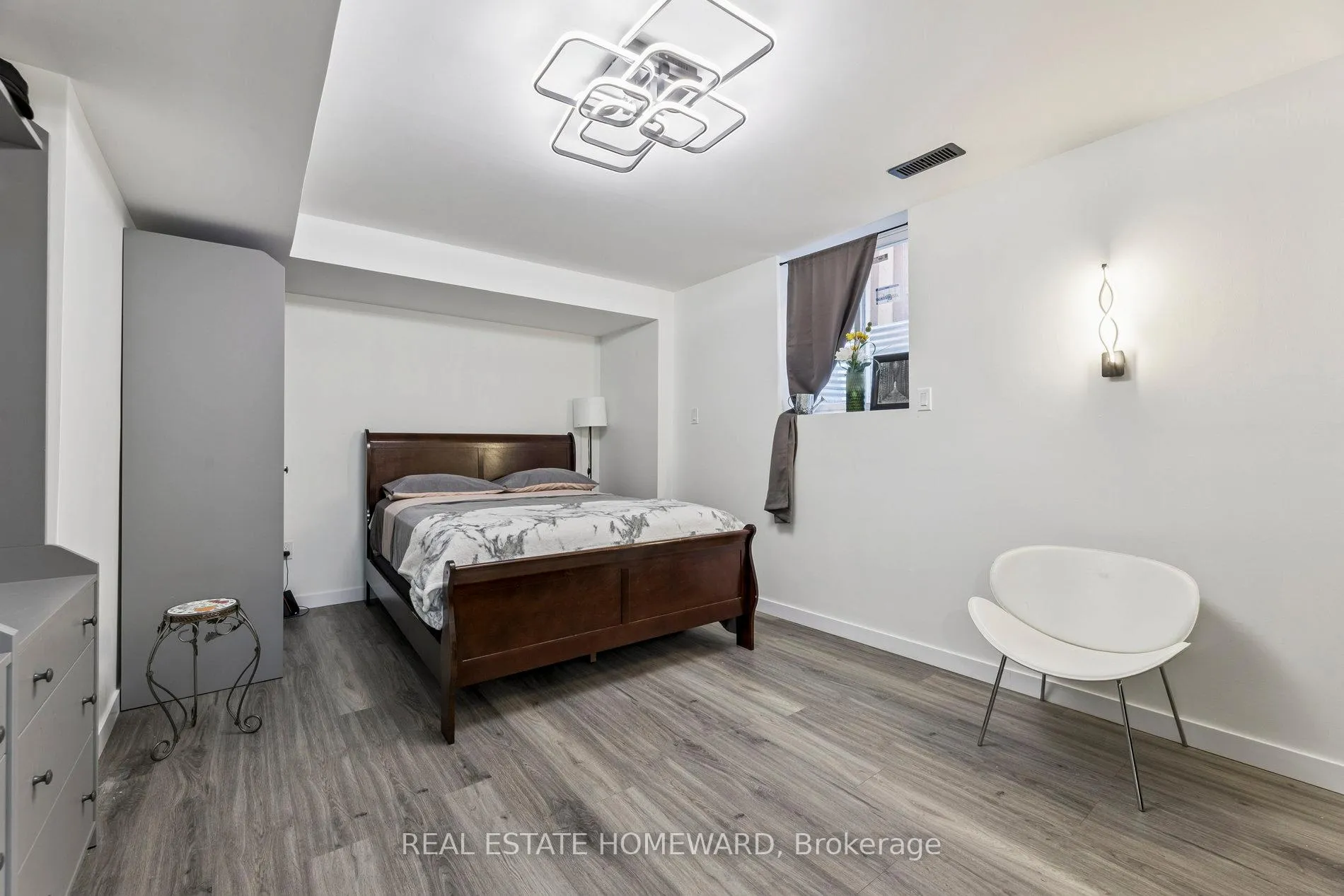 Photo 38 of 1566 Oakburn Street, Pickering, Highbush — HOMEH