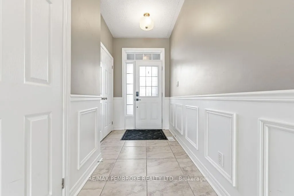 Photo 8 of 891 Newmarket Lane, Kingston, Rideau — HOMEH