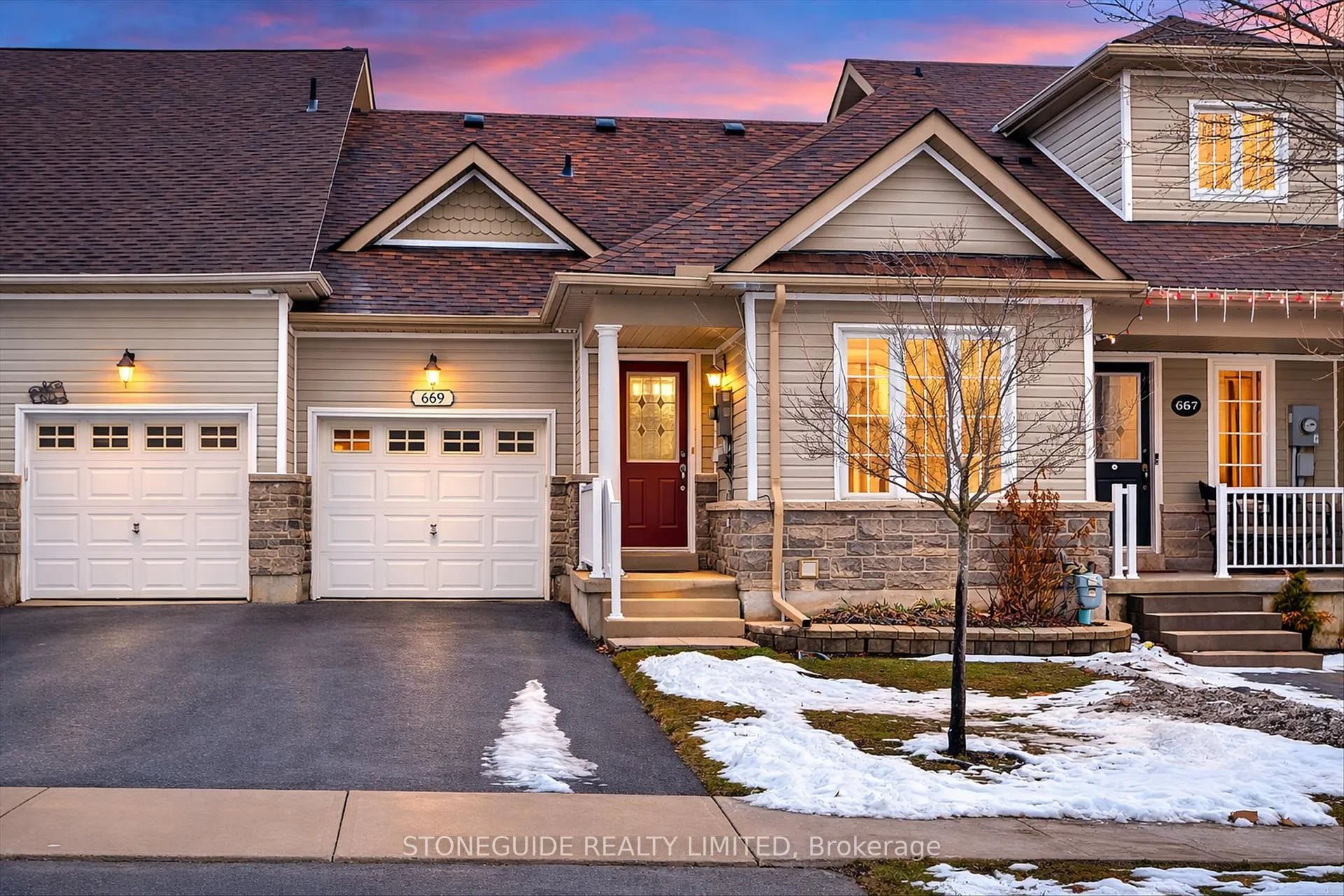 Photo 1 of 669 Tully Crescent, Peterborough, Monaghan Ward 2 — HOMEH