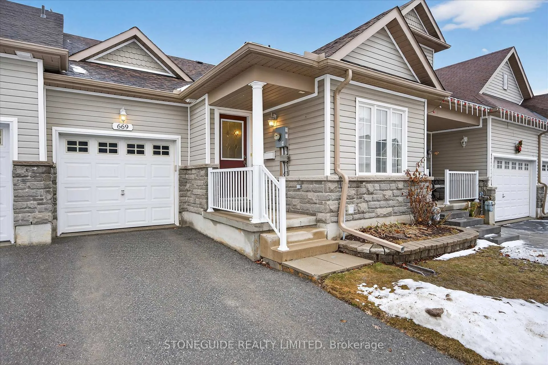 Photo 4 of 669 Tully Crescent, Peterborough, Monaghan Ward 2 — HOMEH