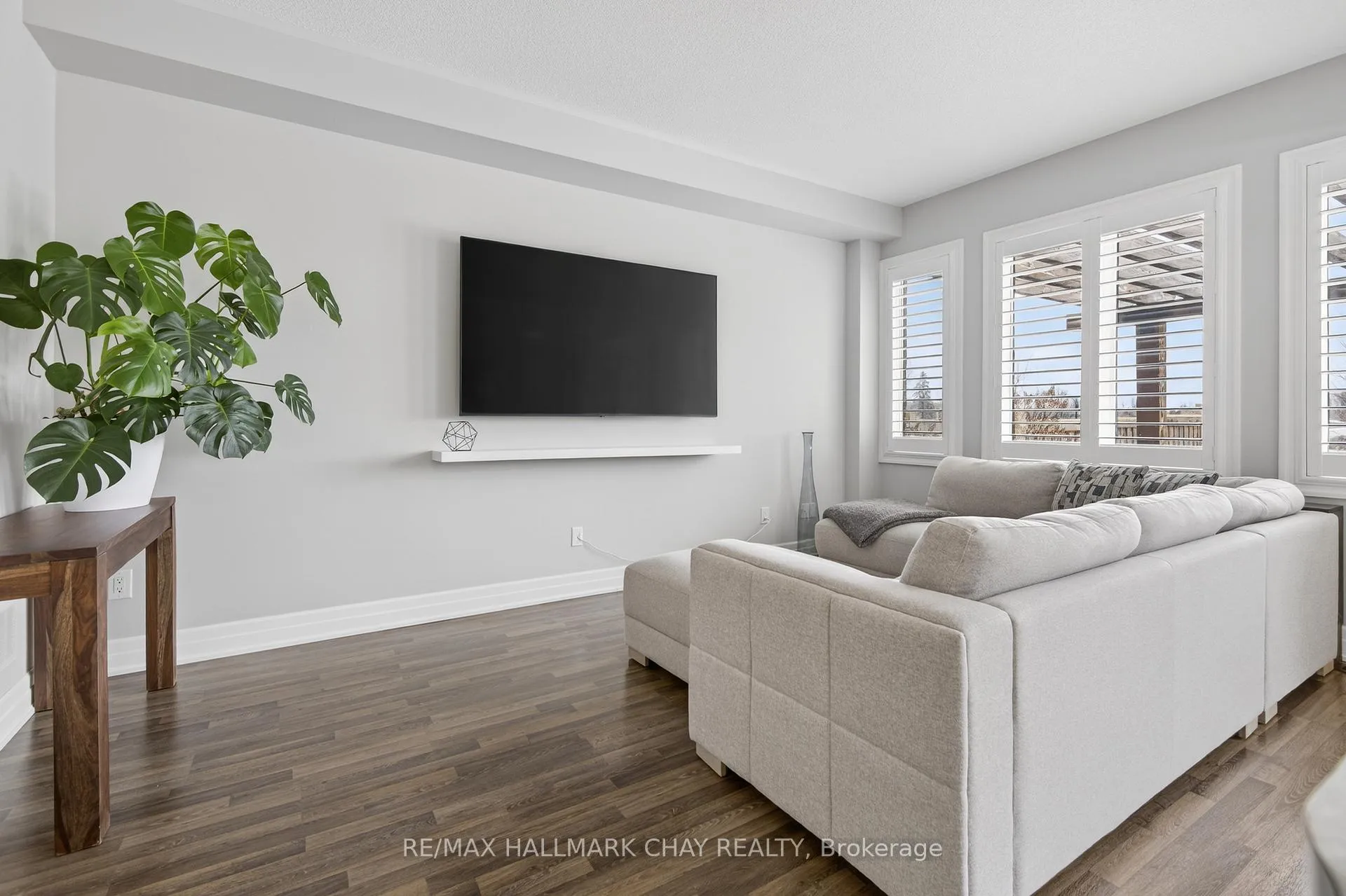 Photo 37 of 25 Wagner Crescent, Essa, Angus — HOMEH