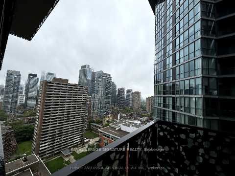 Photo 3 of Unit 2006, 55 Charles Street E, Toronto, Church-Yonge Corridor — HOMEH