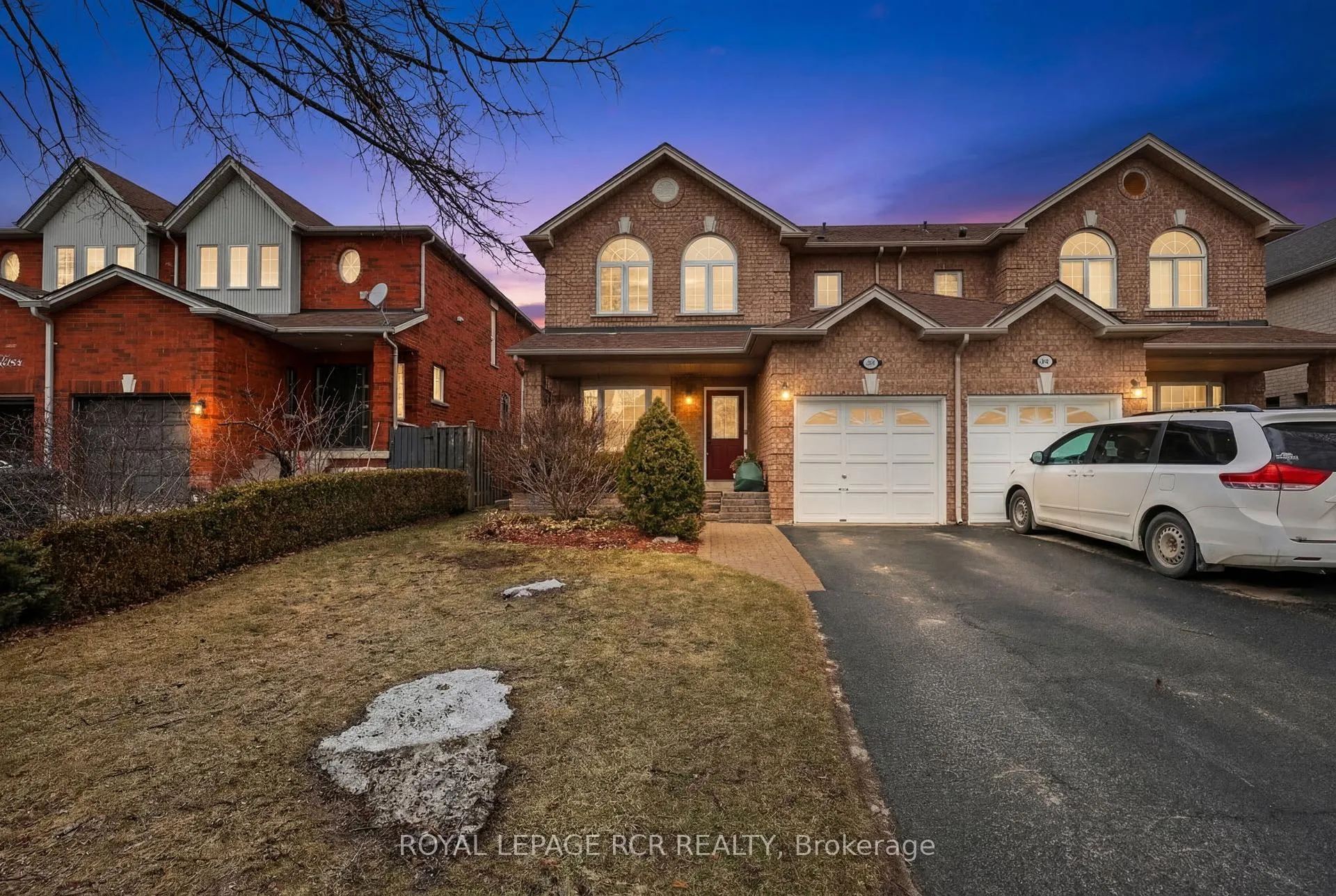 Photo 2 of 102 Henderson Crescent, New Tecumseth, Alliston — HOMEH