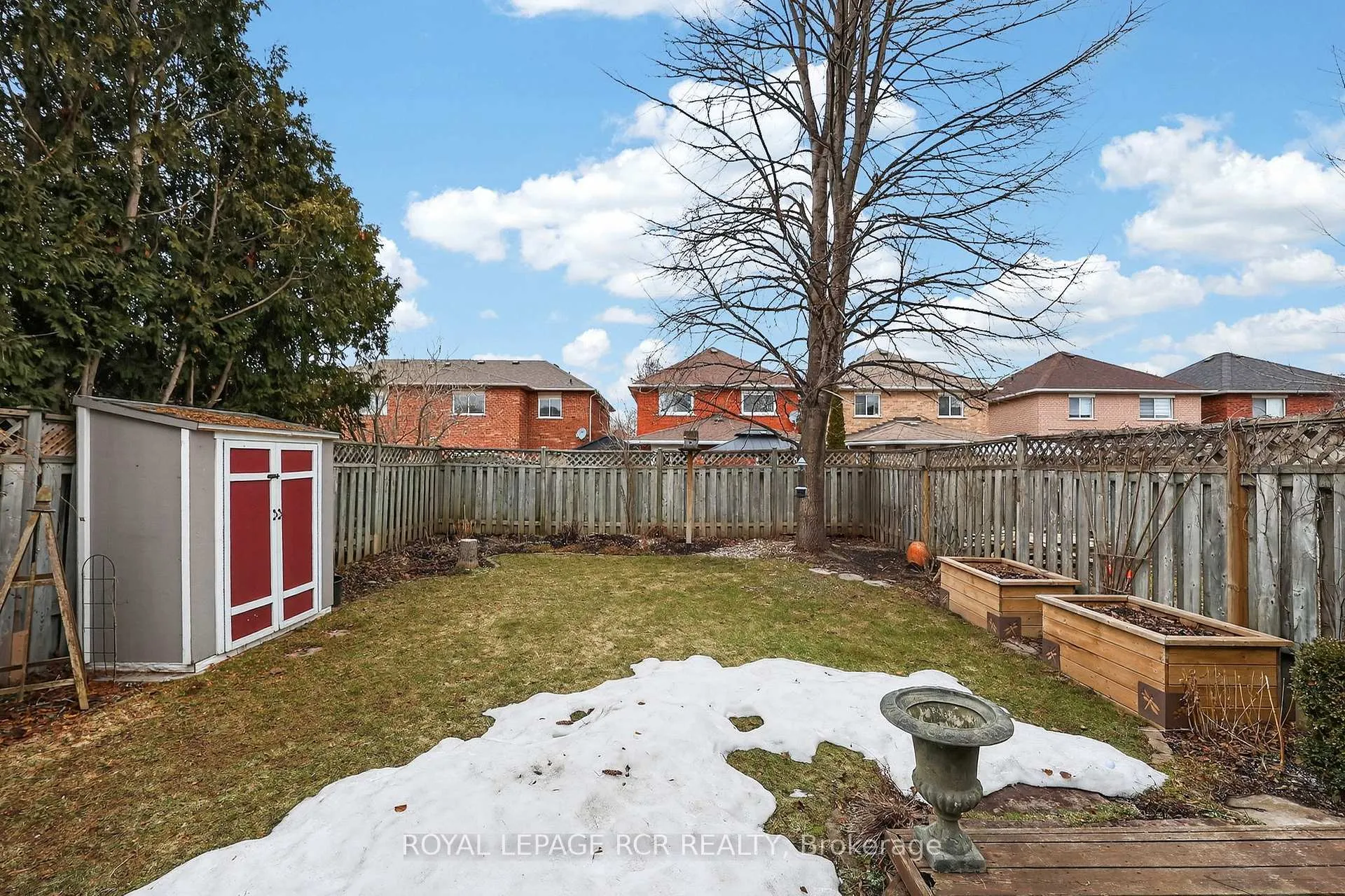 Photo 35 of 102 Henderson Crescent, New Tecumseth, Alliston — HOMEH