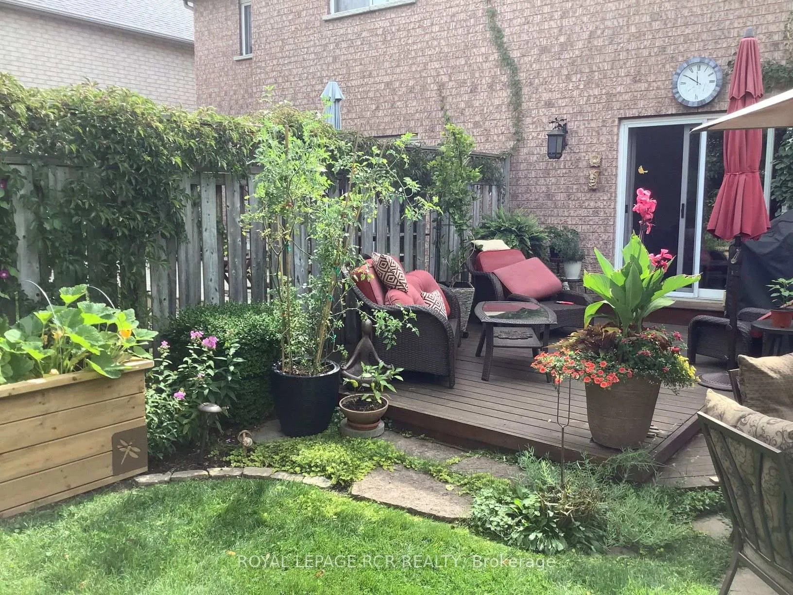Photo 39 of 102 Henderson Crescent, New Tecumseth, Alliston — HOMEH