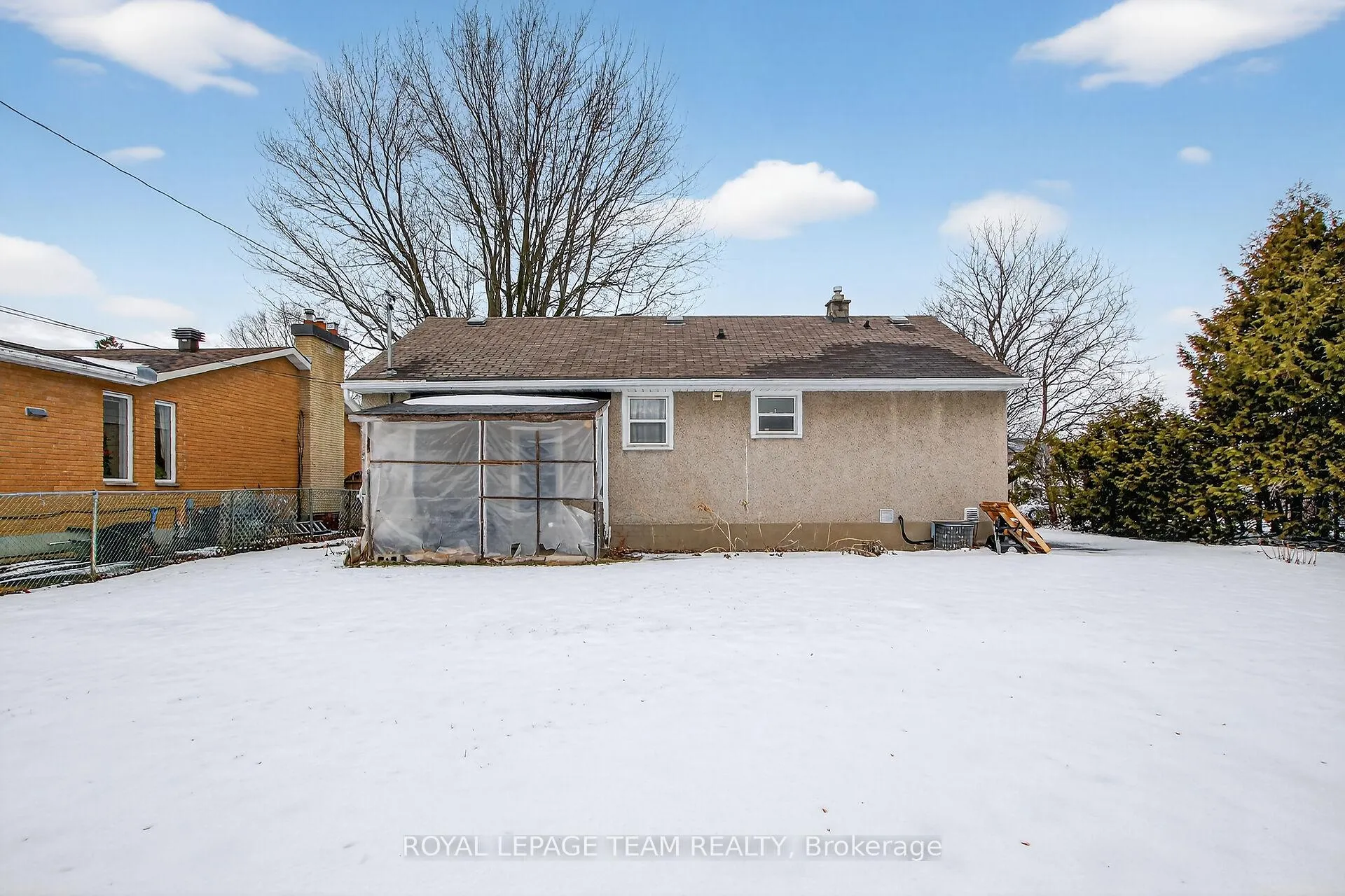 Photo 28 of 36 Rita Avenue, Ottawa, Meadowlands/St. Claire Gardens — HOMEH