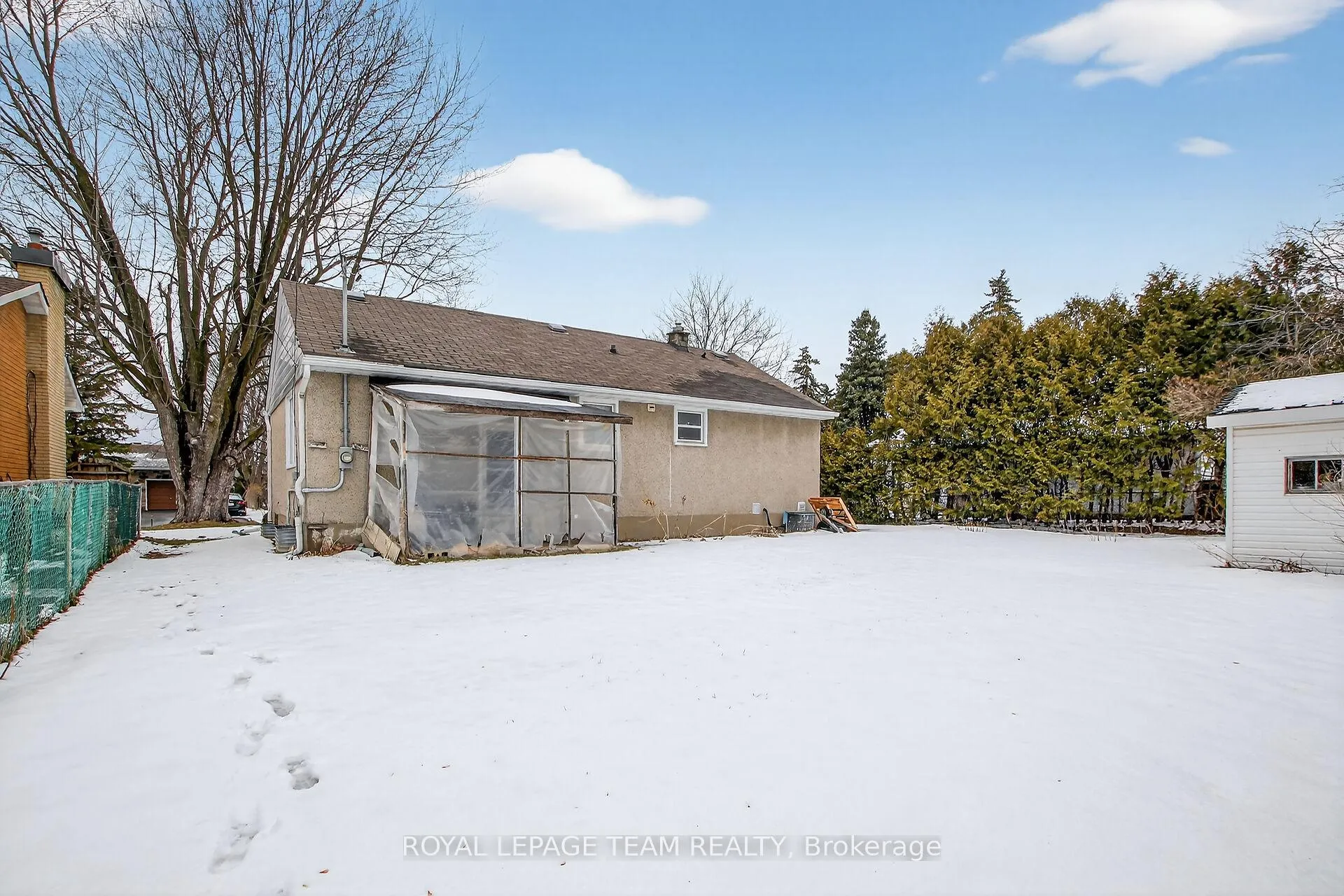 Photo 29 of 36 Rita Avenue, Ottawa, Meadowlands/St. Claire Gardens — HOMEH