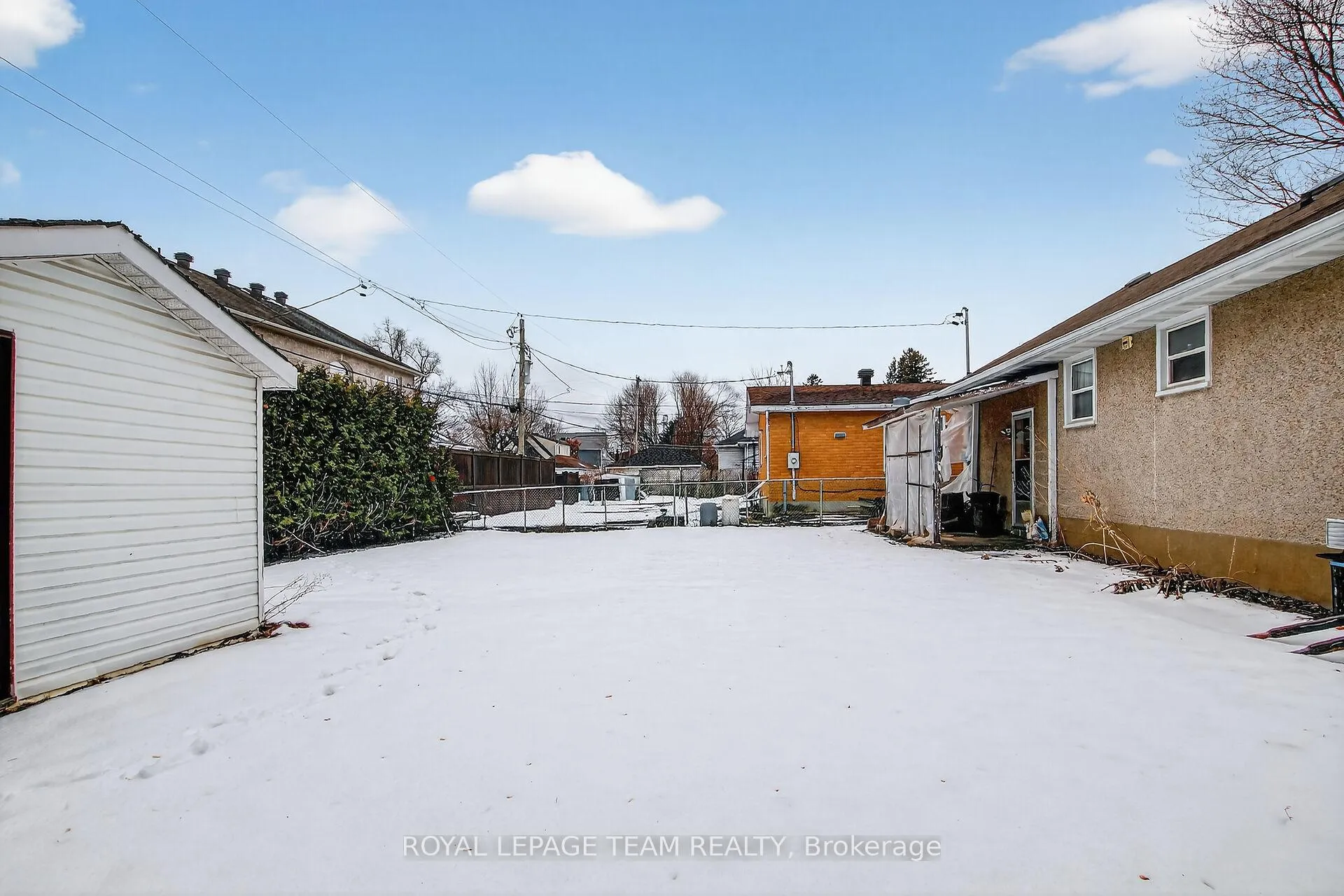 Photo 30 of 36 Rita Avenue, Ottawa, Meadowlands/St. Claire Gardens — HOMEH