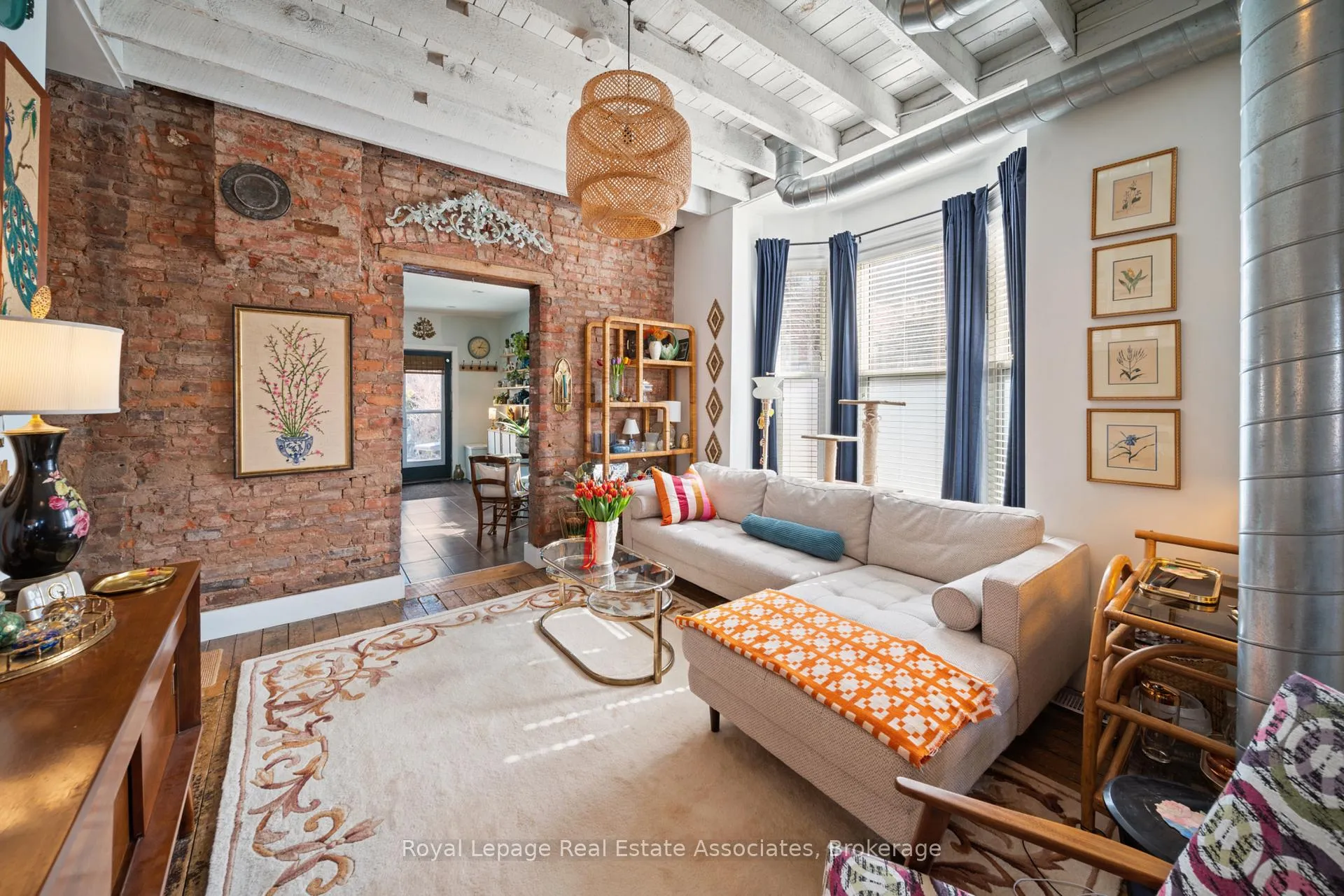 Photo 6 of 215 Ferguson Avenue S, Hamilton, Corktown — HOMEH