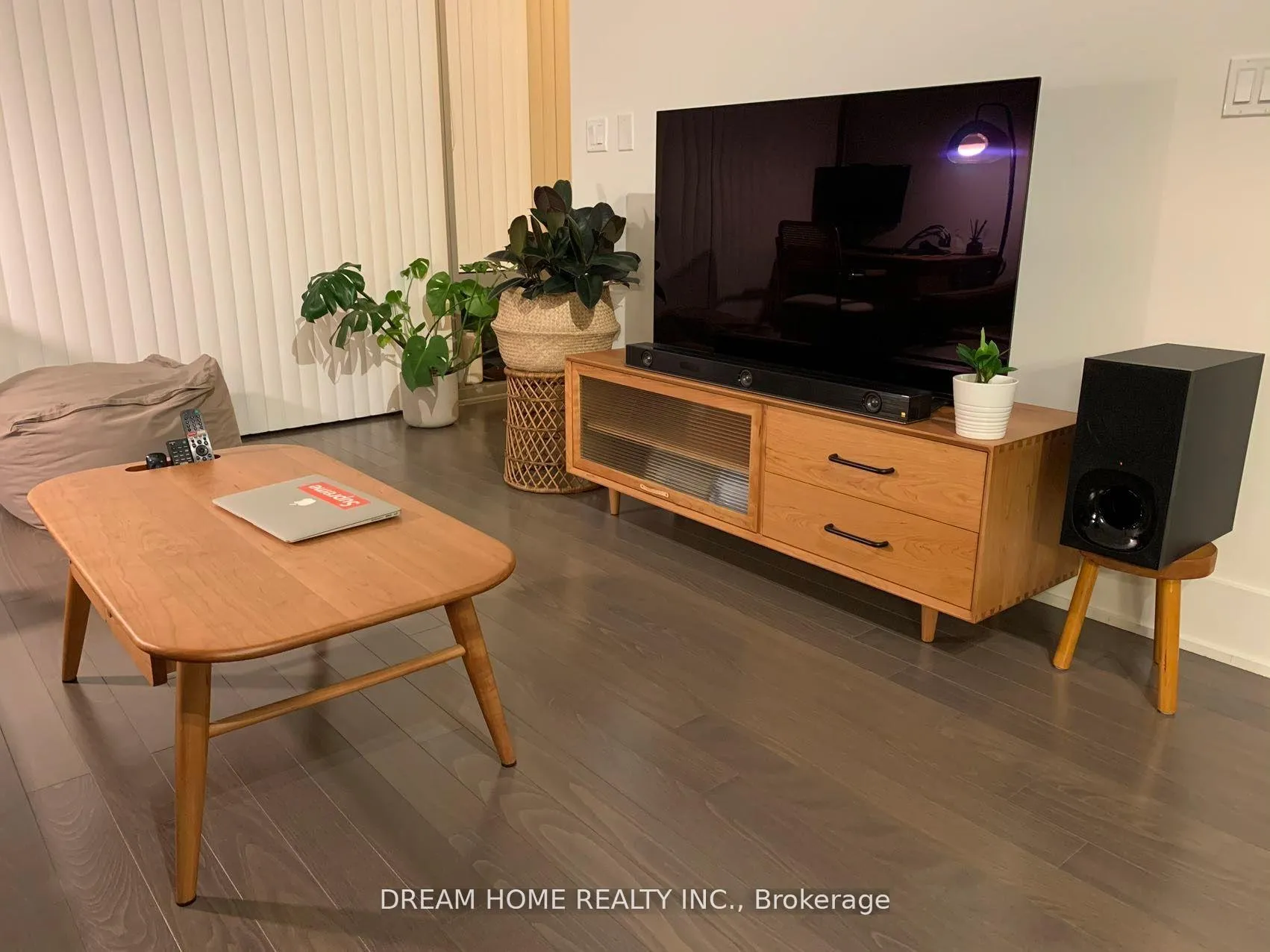 Photo 9 of Unit 305, 39 Queens Quay E, Toronto, Waterfront Communities — HOMEH