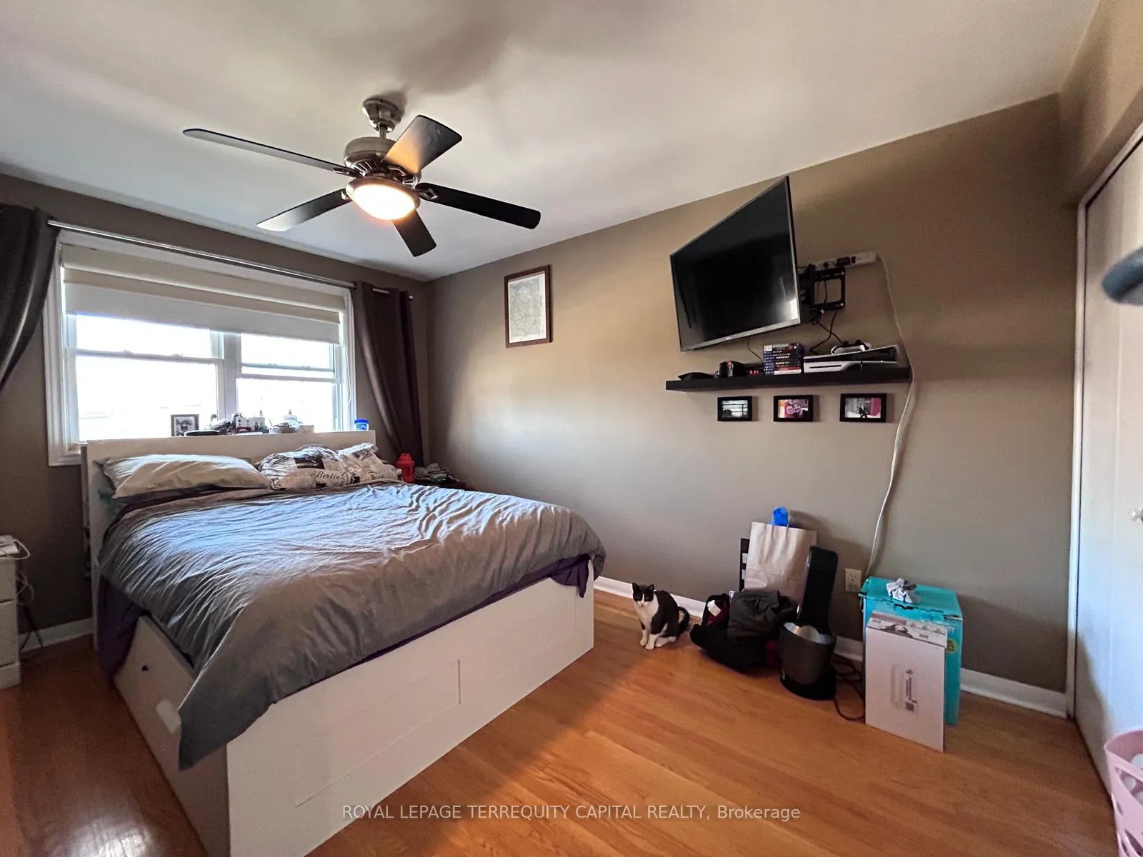 Photo 10 of Unit Upper, 174 Cook Street, Barrie, Cundles East — HOMEH