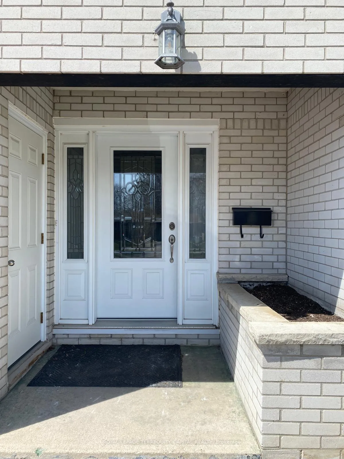 Photo 19 of Unit Upper, 174 Cook Street, Barrie, Cundles East — HOMEH