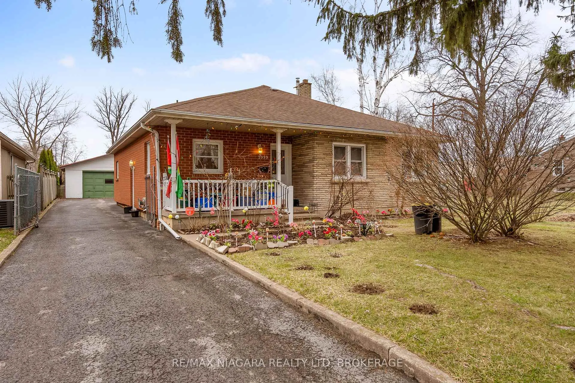 Front of 5999 Montrose Road