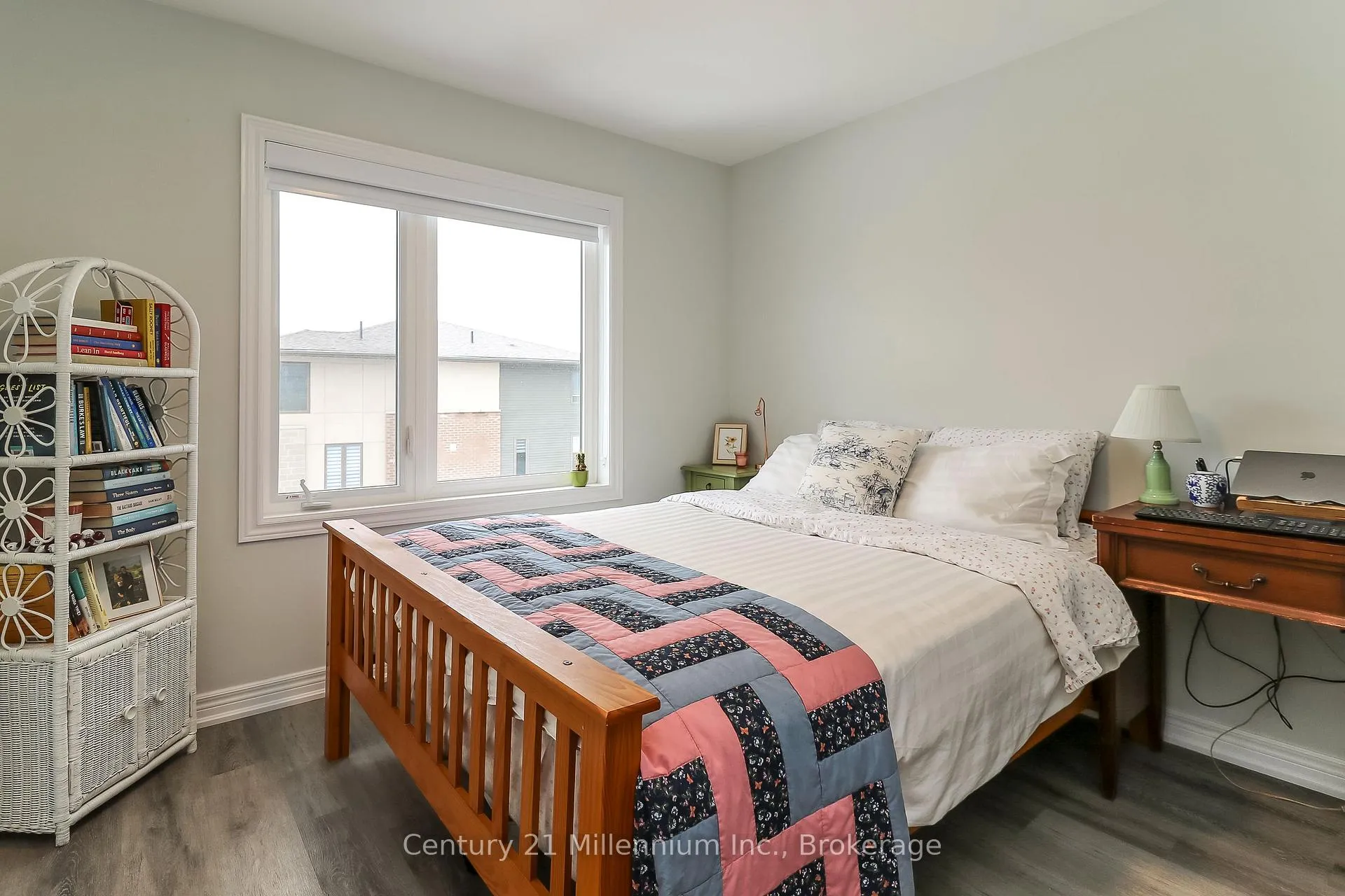 Photo 22 of 58 Winters Crescent, Collingwood — HOMEH