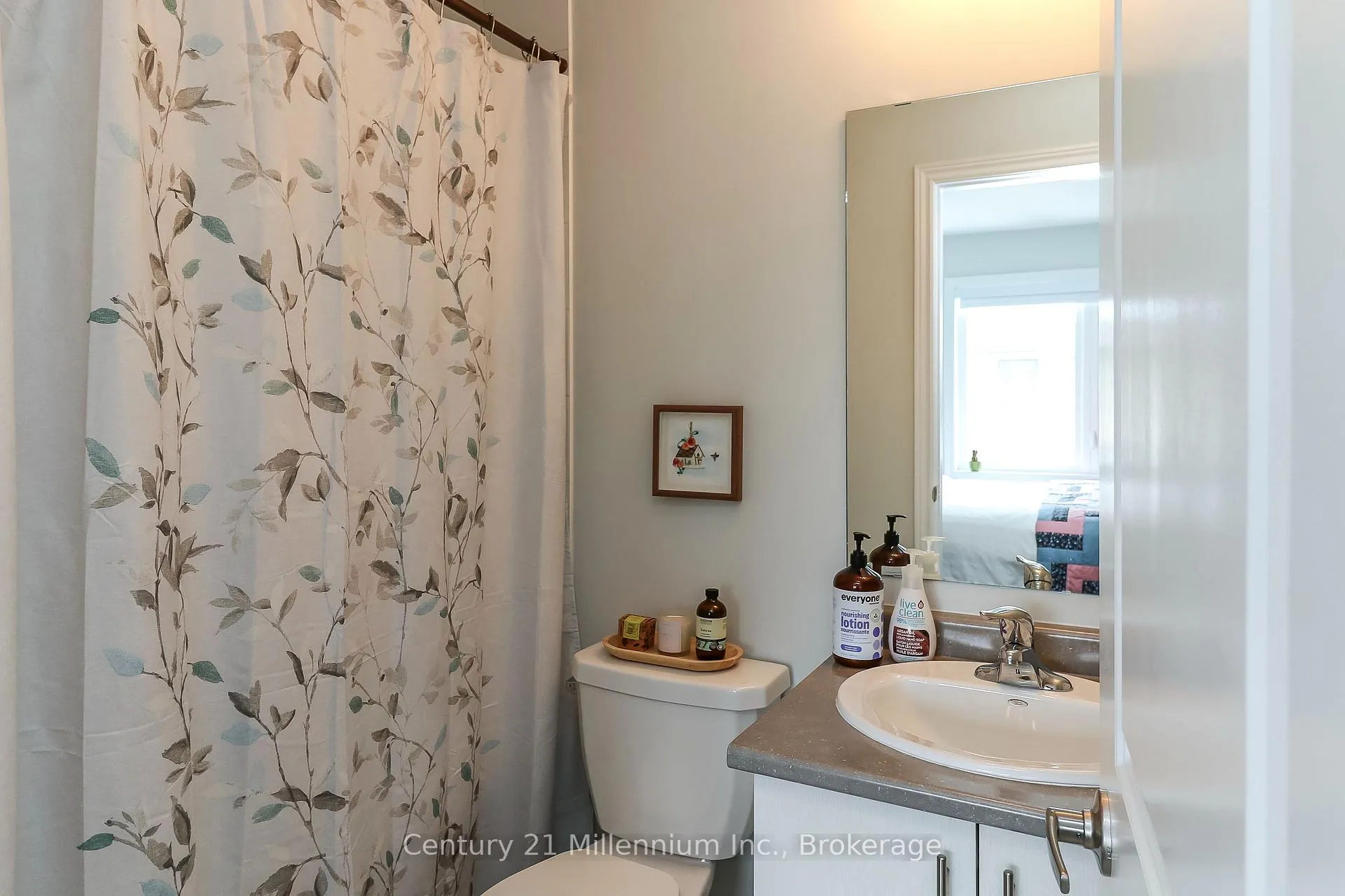 Photo 23 of 58 Winters Crescent, Collingwood — HOMEH