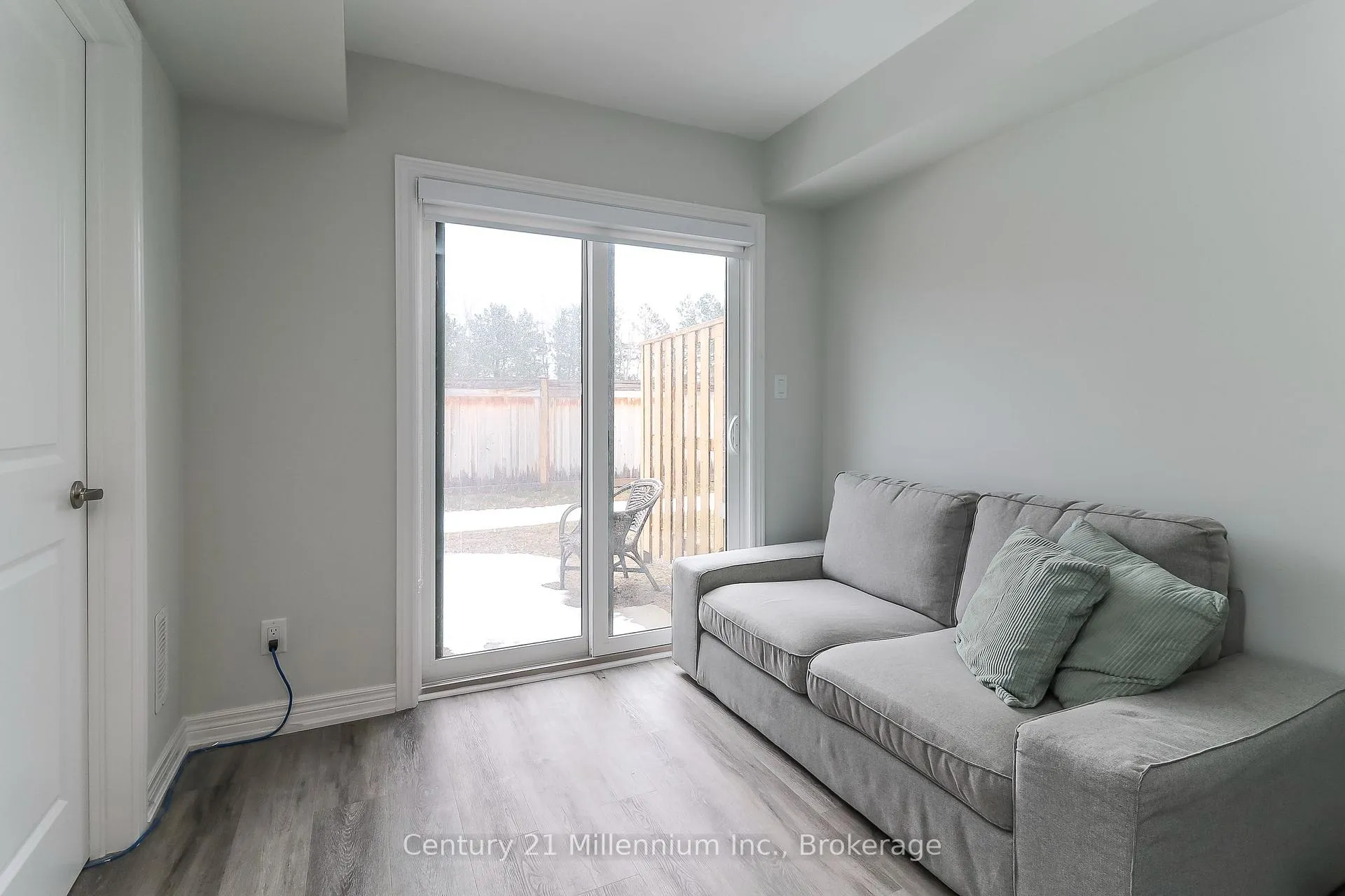 Photo 26 of 58 Winters Crescent, Collingwood — HOMEH