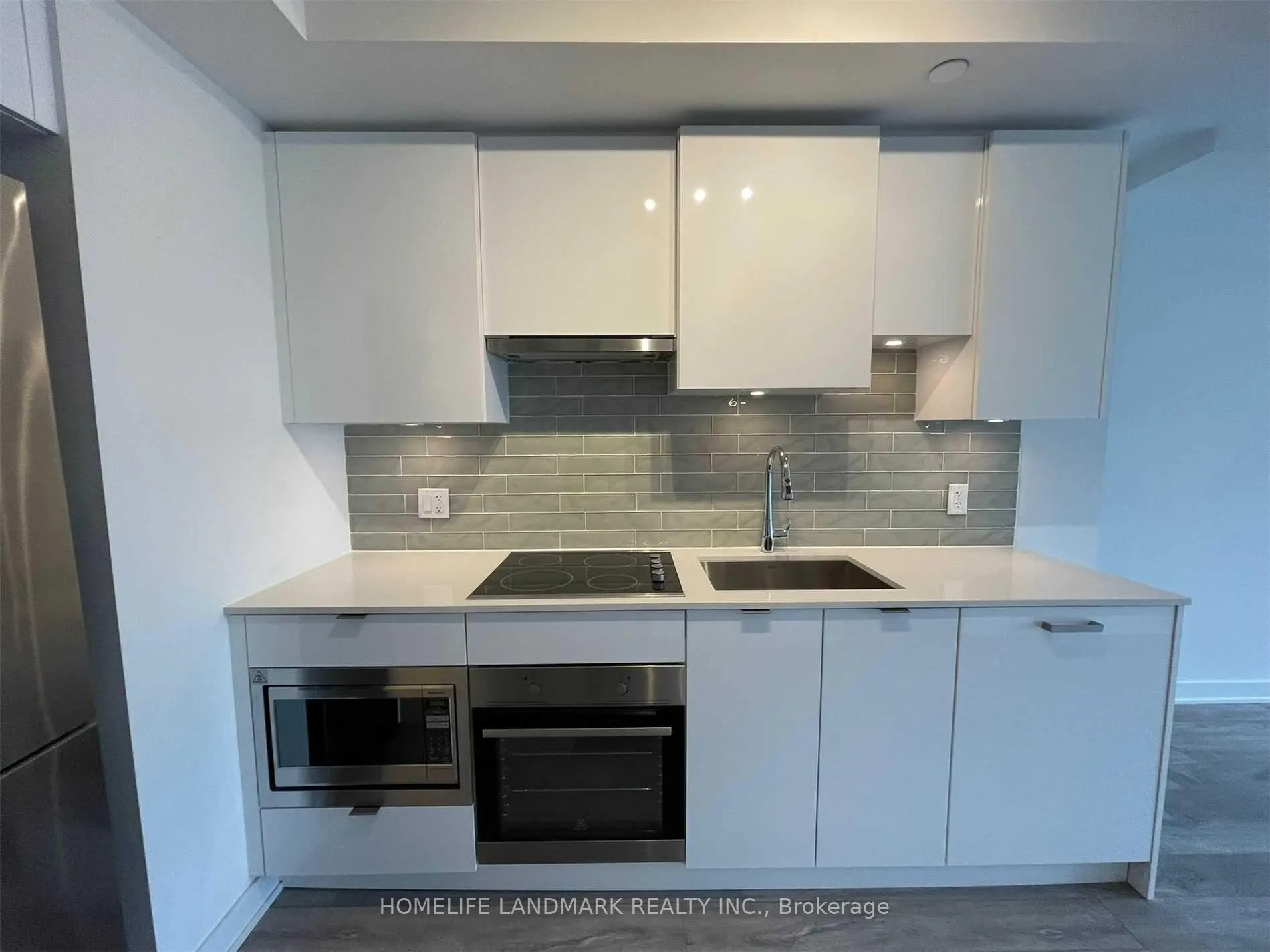 Photo 3 of Unit 2811, 195 Redpath Avenue, Toronto, Mount Pleasant West — HOMEH
