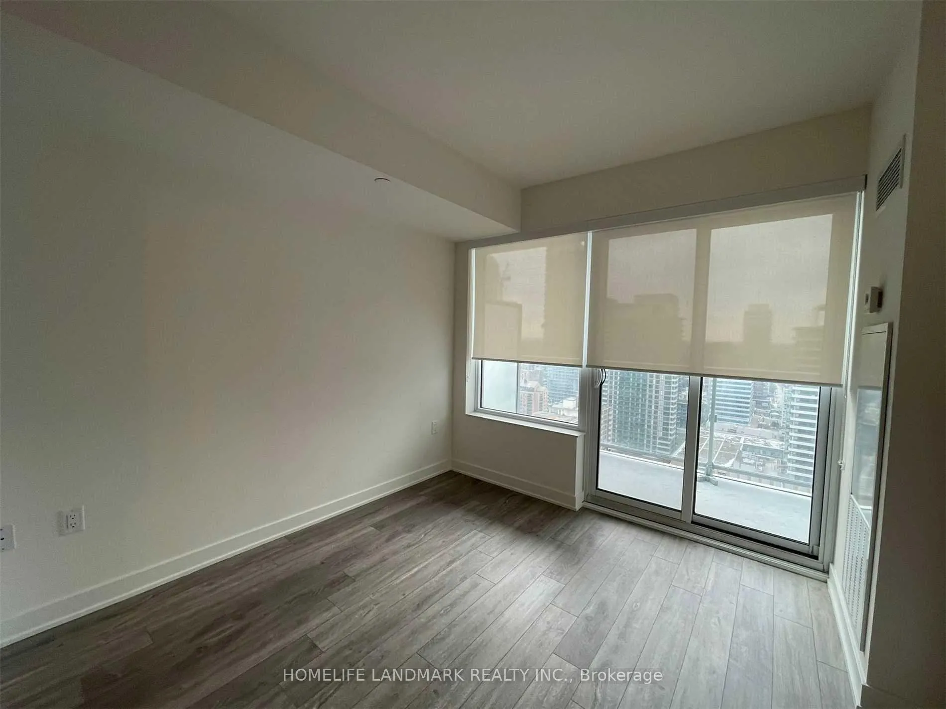 Photo 7 of Unit 2811, 195 Redpath Avenue, Toronto, Mount Pleasant West — HOMEH