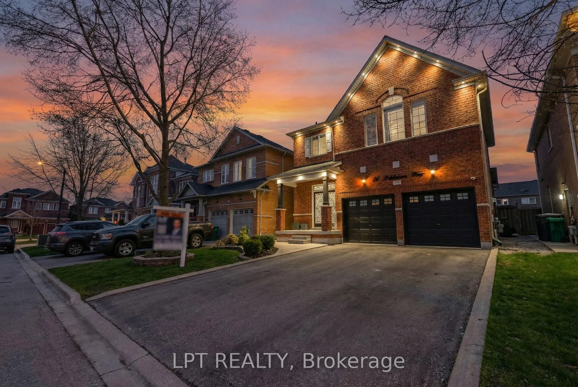 Photo 4 of 54 Delphinium Way, Brampton, Northwest Sandalwood Parkway — HOMEH