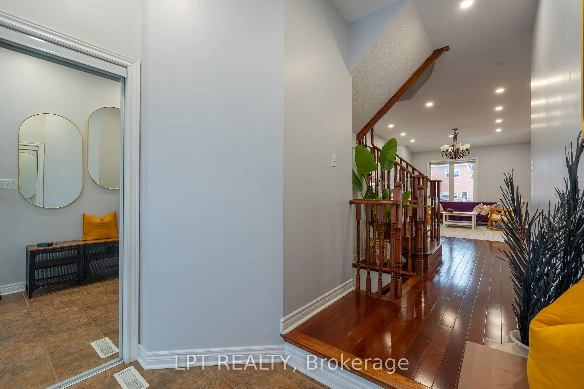 Photo 9 of 54 Delphinium Way, Brampton, Northwest Sandalwood Parkway — HOMEH