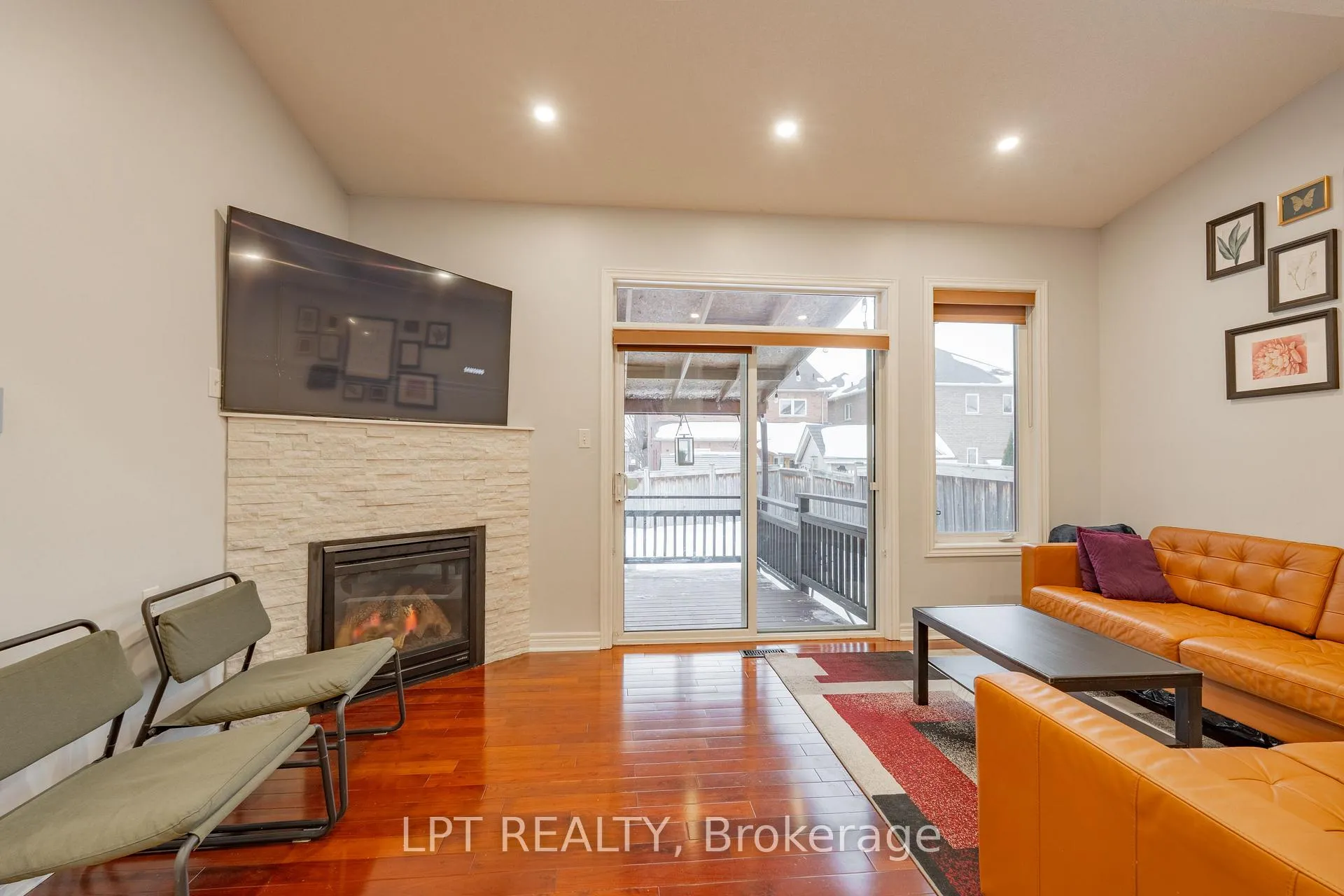 Photo 17 of 54 Delphinium Way, Brampton, Northwest Sandalwood Parkway — HOMEH