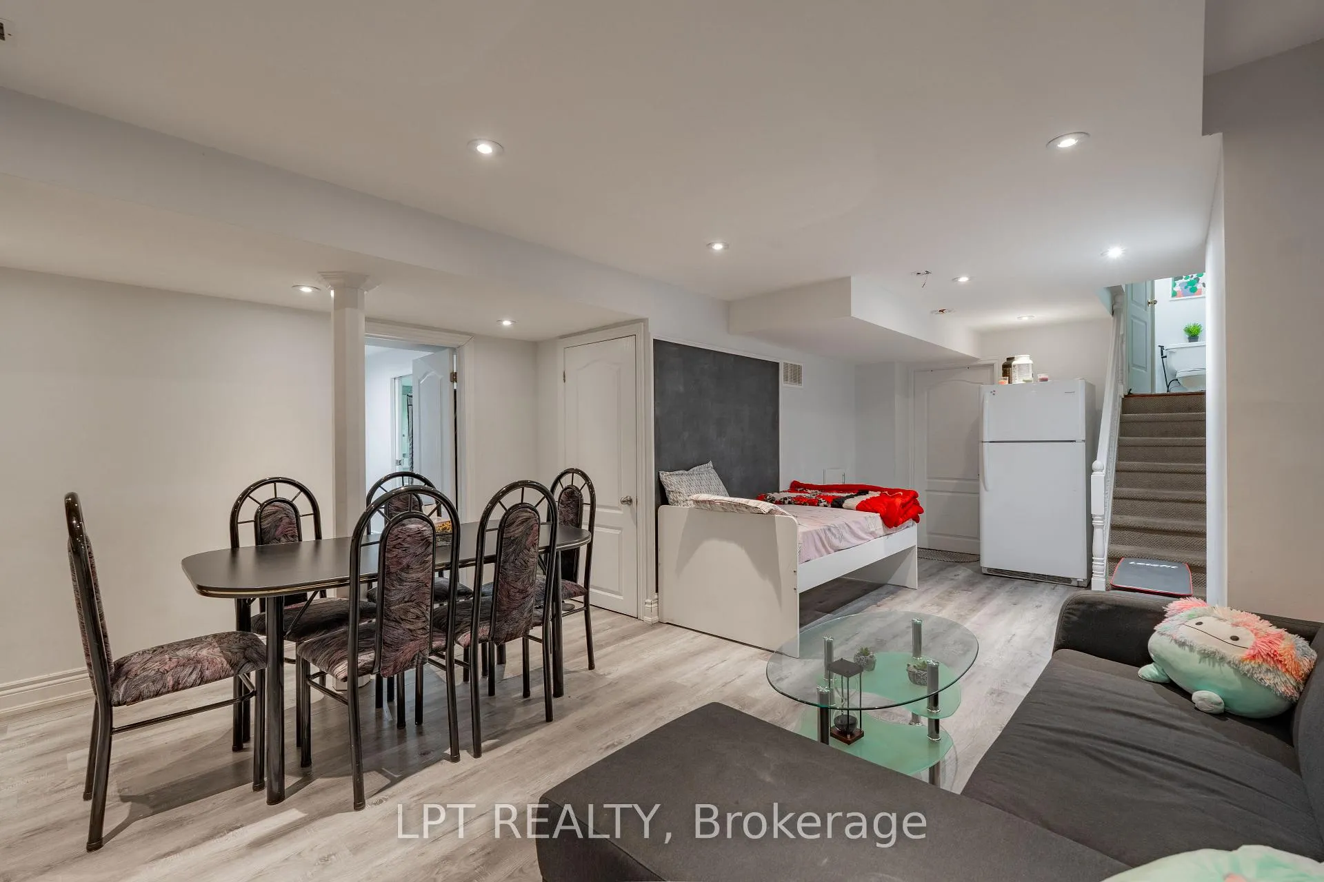 Photo 33 of 54 Delphinium Way, Brampton, Northwest Sandalwood Parkway — HOMEH