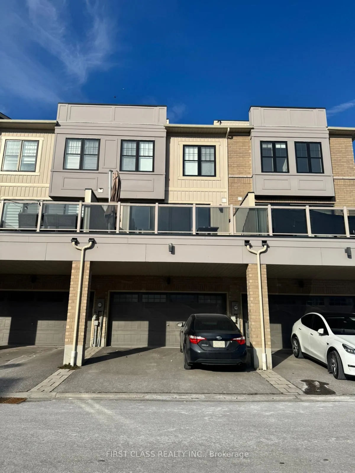 Photo 18 of 23 Prince William Boulevard, Clarington, Bowmanville — HOMEH