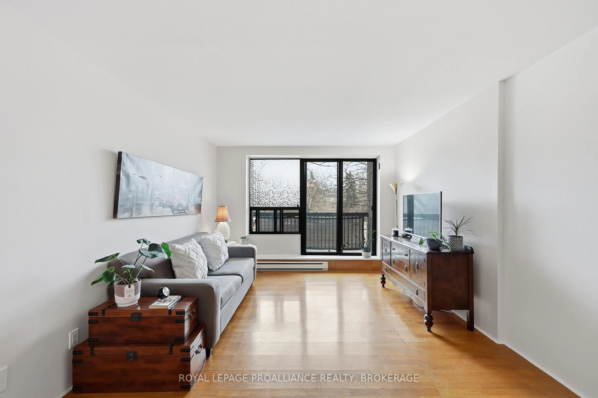 Photo 11 of Unit 215, 17 Eldon Hall Place, Kingston, Central City West — HOMEH