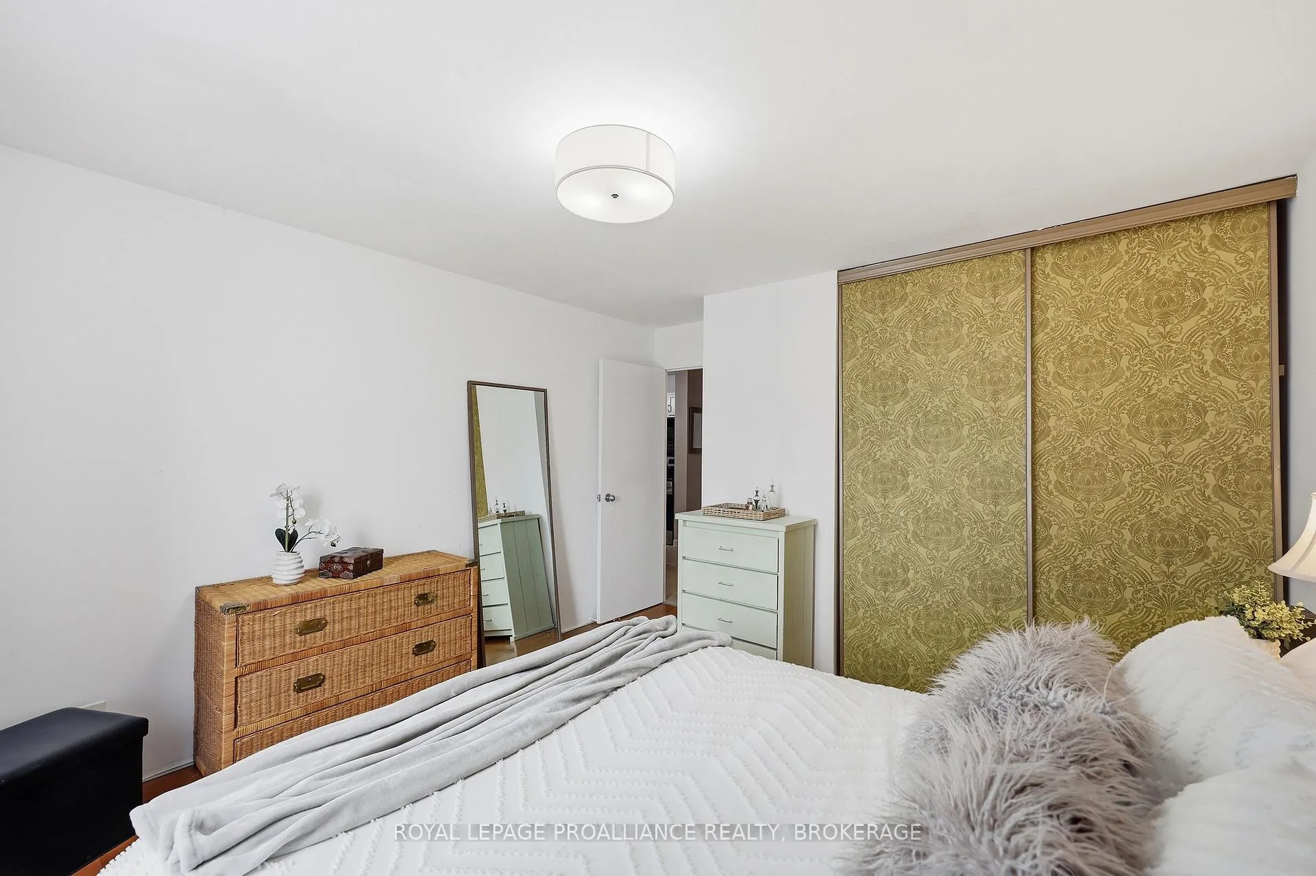 Photo 19 of Unit 215, 17 Eldon Hall Place, Kingston, Central City West — HOMEH