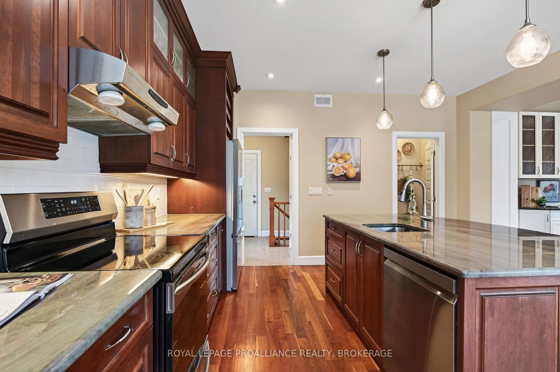 Photo 15 of 1239 Atkinson Street, Kingston, City Northwest — HOMEH