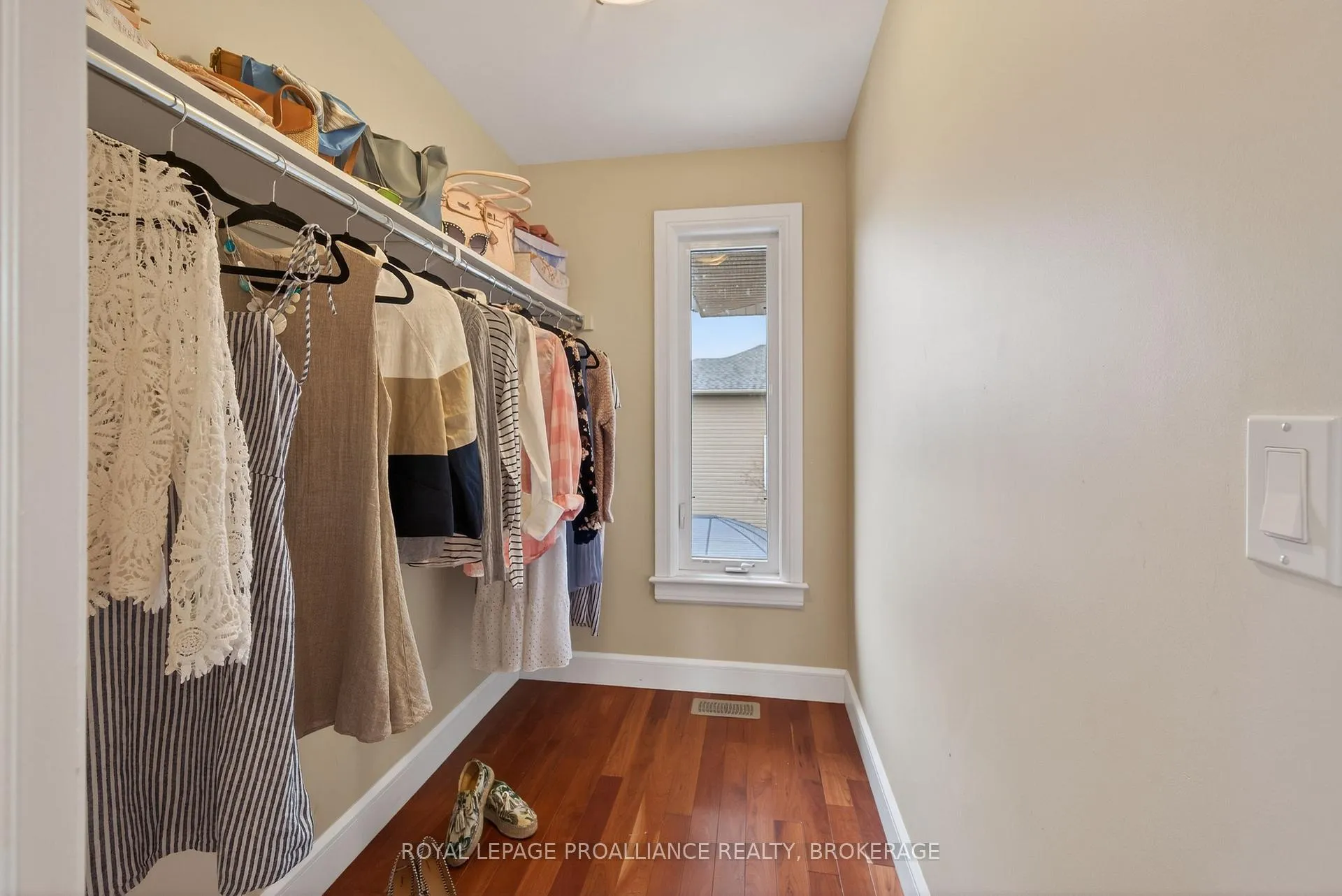 Photo 28 of 1239 Atkinson Street, Kingston, City Northwest — HOMEH