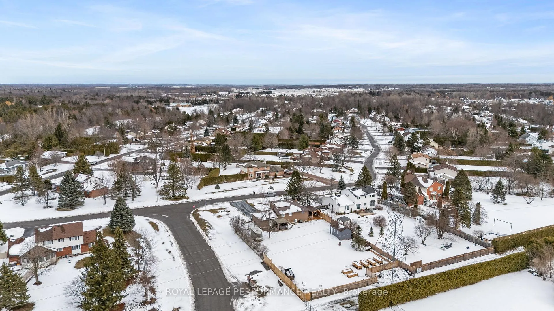 Photo 5 of 7028 Shadow Ridge Drive, Ottawa, Greely — HOMEH