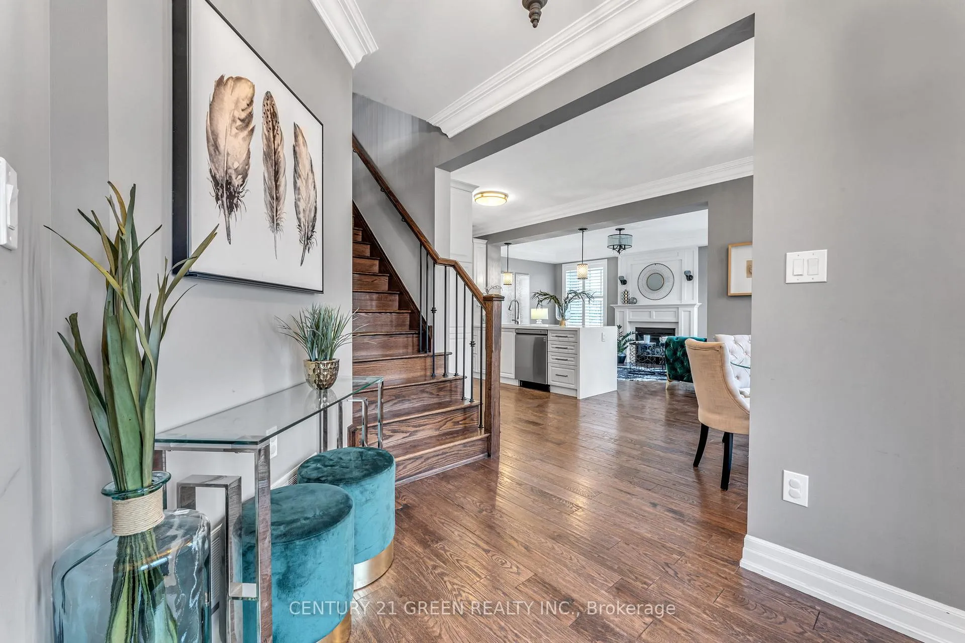 Photo 5 of Unit Upper, 85 Tysonville Circle, Brampton, Northwest Brampton — HOMEH