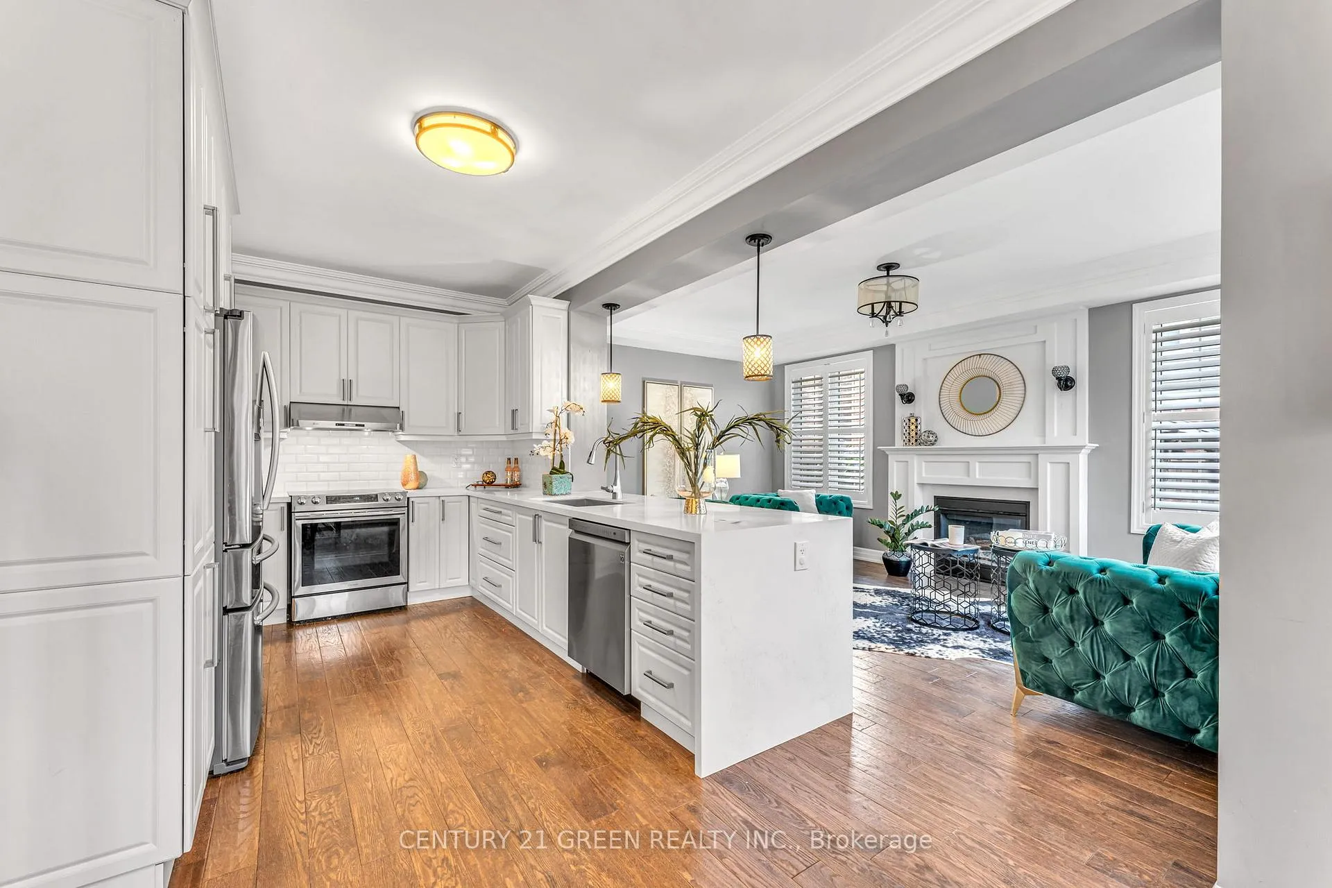 Photo 11 of Unit Upper, 85 Tysonville Circle, Brampton, Northwest Brampton — HOMEH