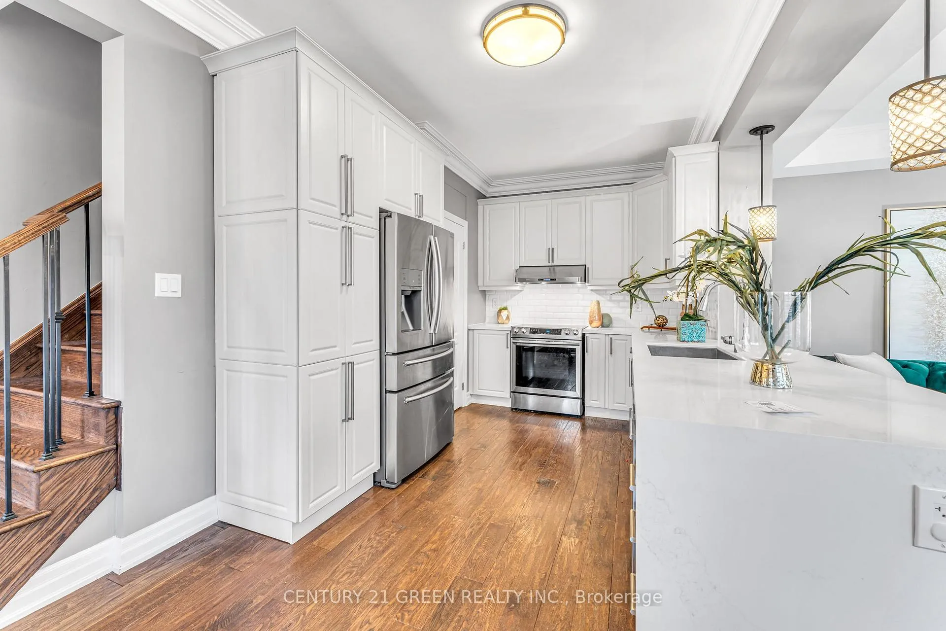 Photo 12 of Unit Upper, 85 Tysonville Circle, Brampton, Northwest Brampton — HOMEH