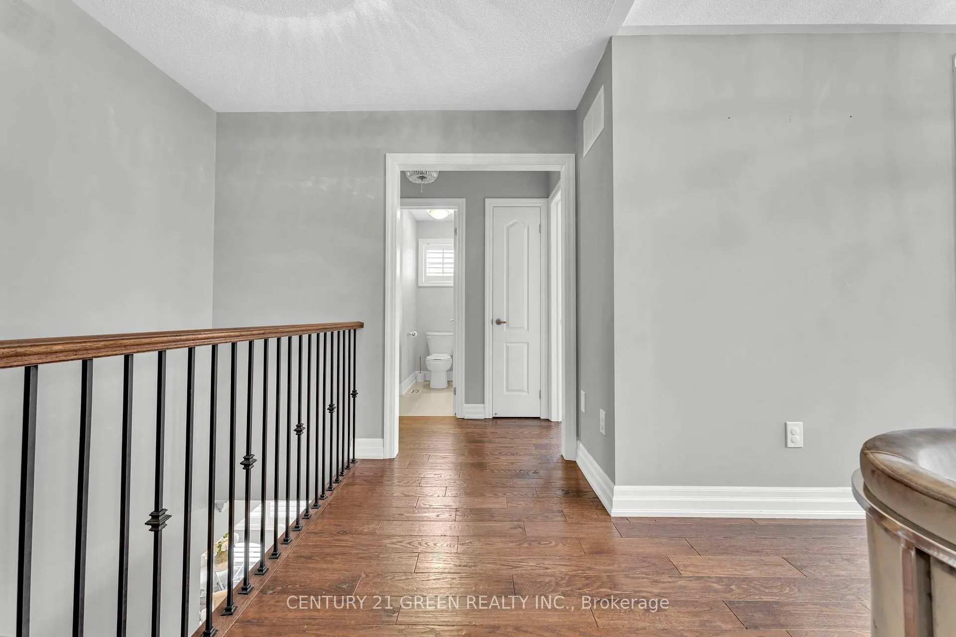 Photo 24 of Unit Upper, 85 Tysonville Circle, Brampton, Northwest Brampton — HOMEH