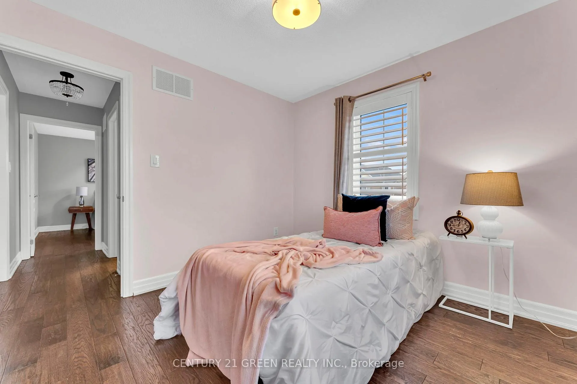 Photo 28 of Unit Upper, 85 Tysonville Circle, Brampton, Northwest Brampton — HOMEH