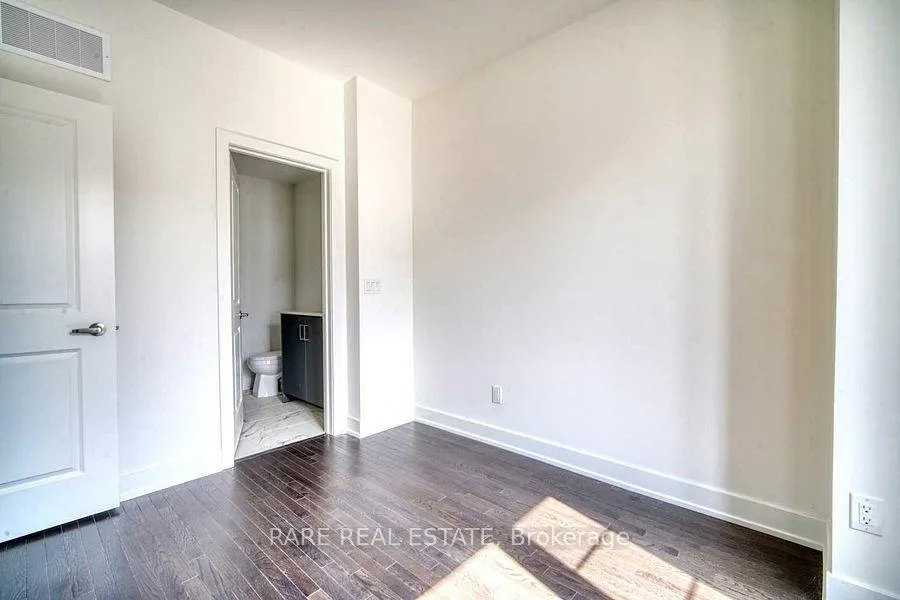 Photo 6 of 66 Carole Bell Way, Markham, Wismer — HOMEH